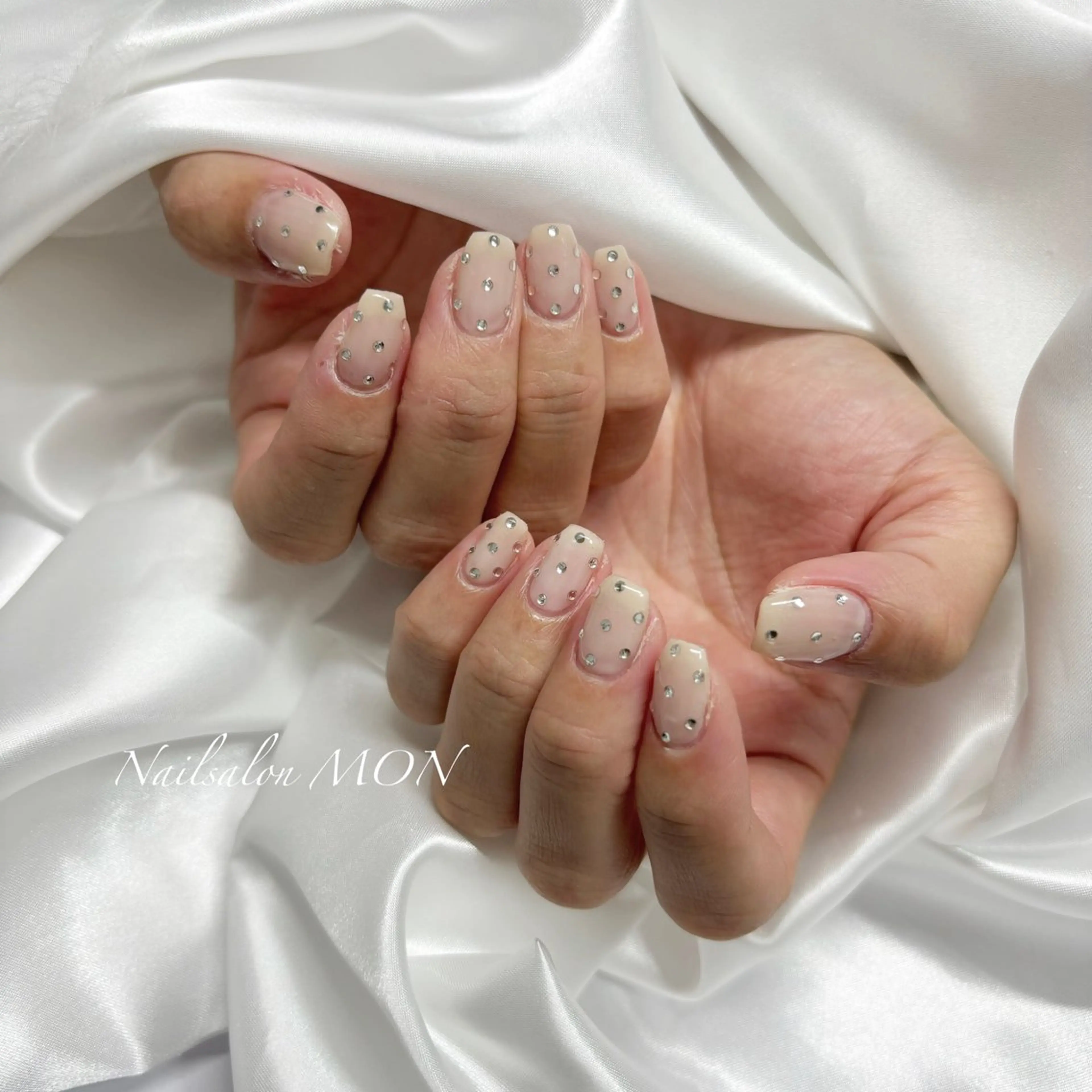 ネイル ハンドネイル Nailsalon MONのネイルデザイン