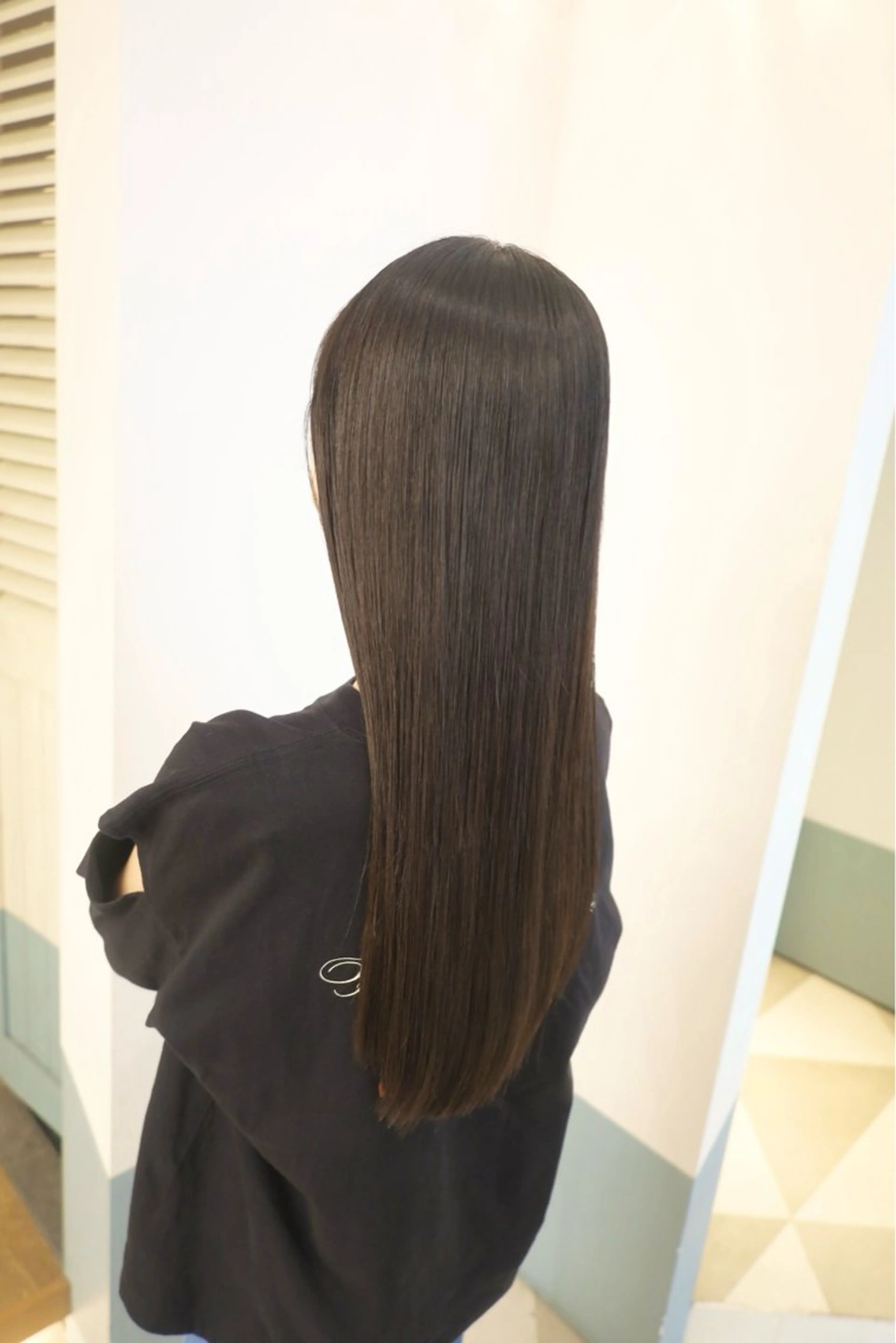 セミロング カラー 森山 陽菜のヘアスタイル