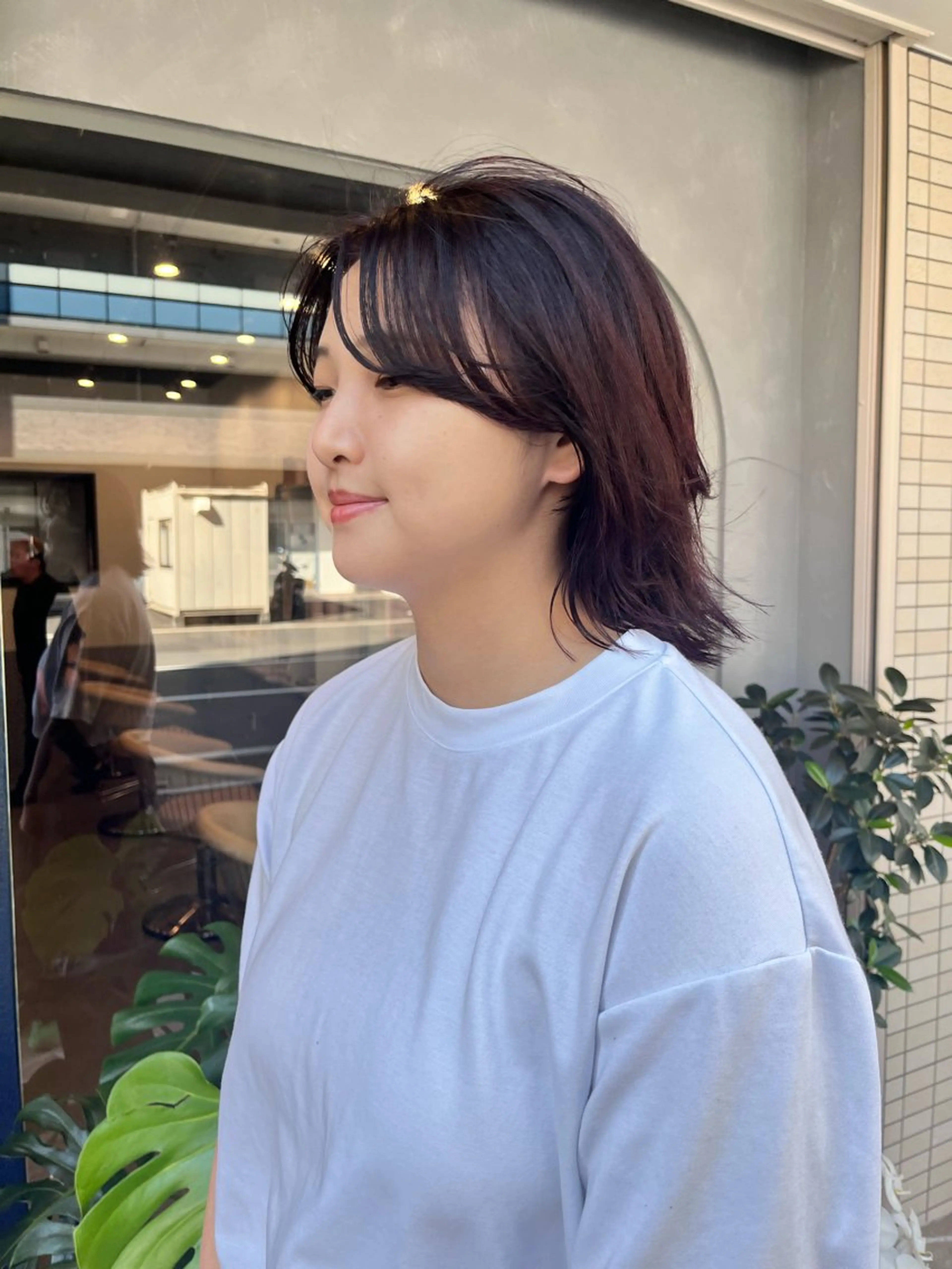 ミディアム カラー ボルドーカラー くびれヘア カット ヘアカラー dogstar小林諒 パーマ/レイヤーのヘアスタイル