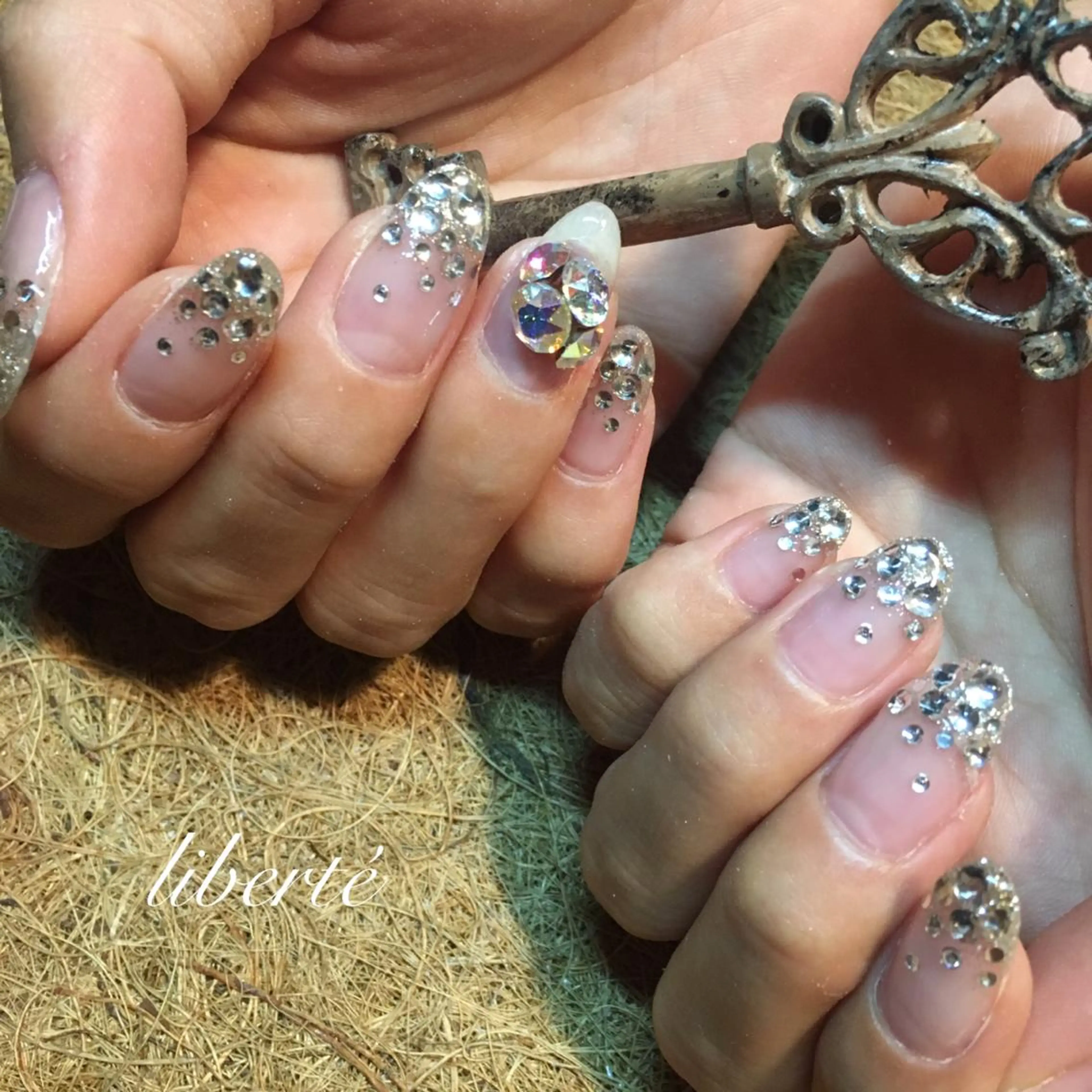 ネイル liberté (リベルテ)のネイルデザイン