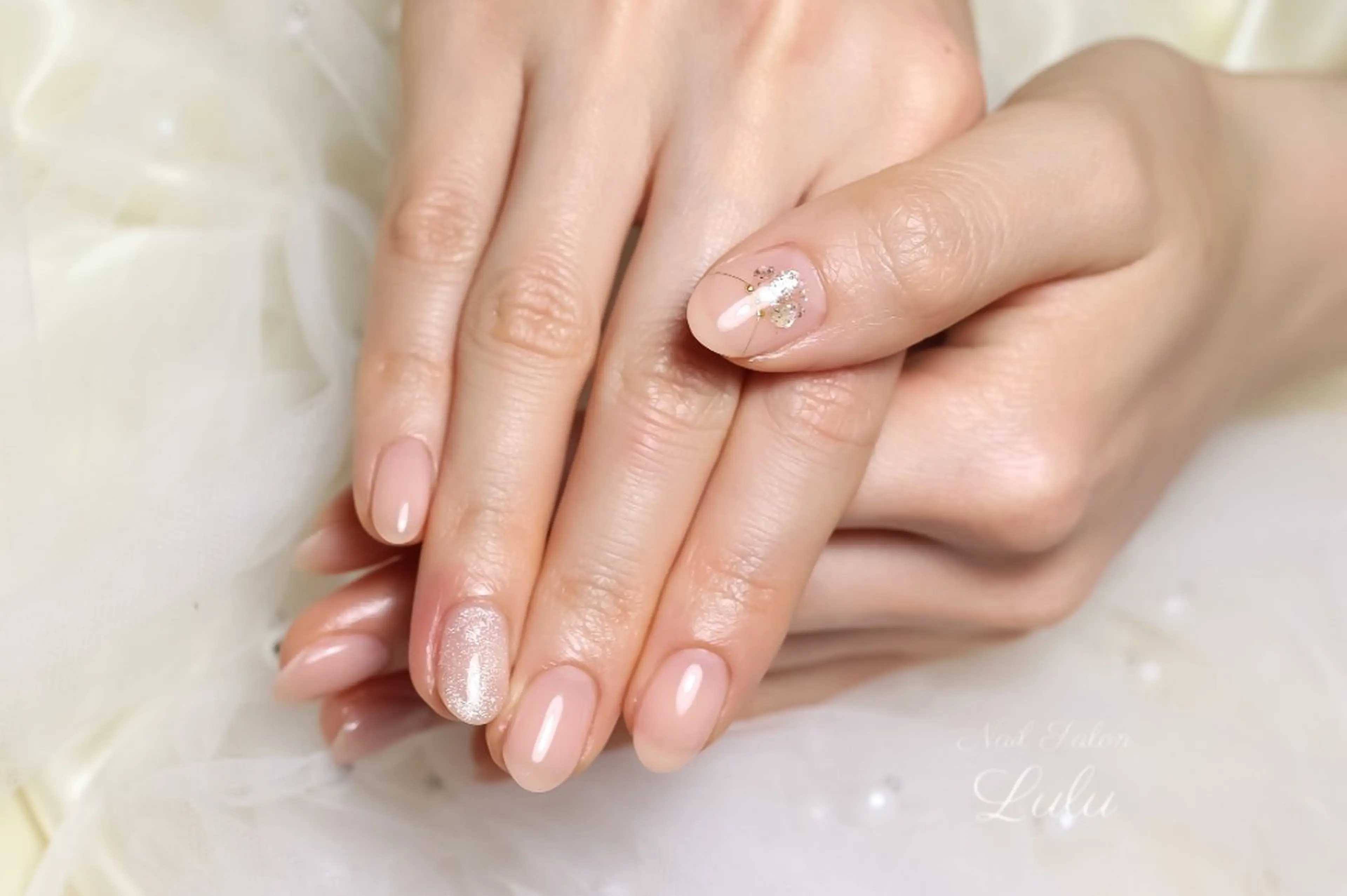 ネイル ハンドネイル Lulu nail salon 南堀江店所属・西村 あやかのネイルデザイン