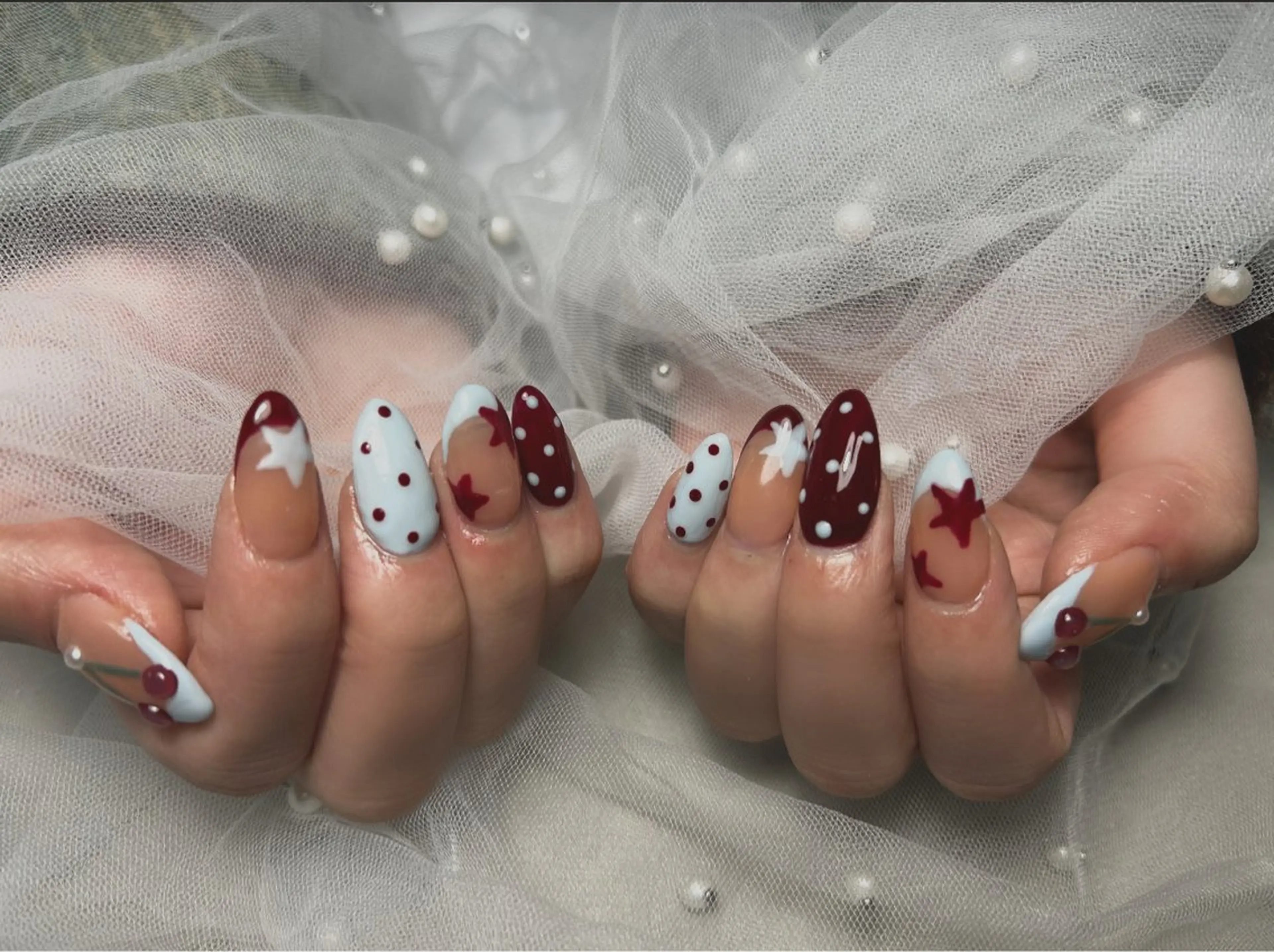 ネイル ハンドネイル 佐藤 友里絵のネイルデザイン