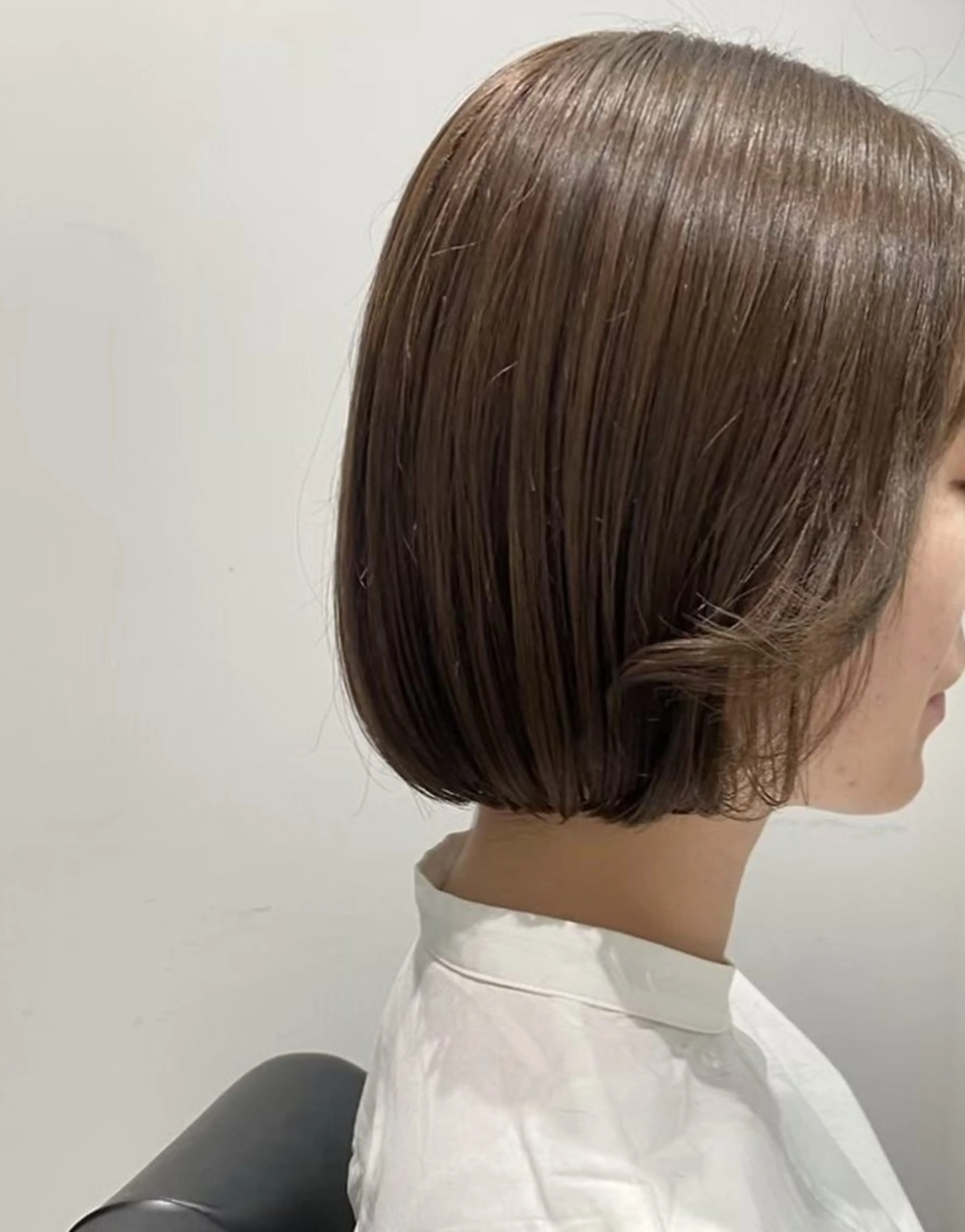 カラー 江坂 misaki のヘアスタイル
