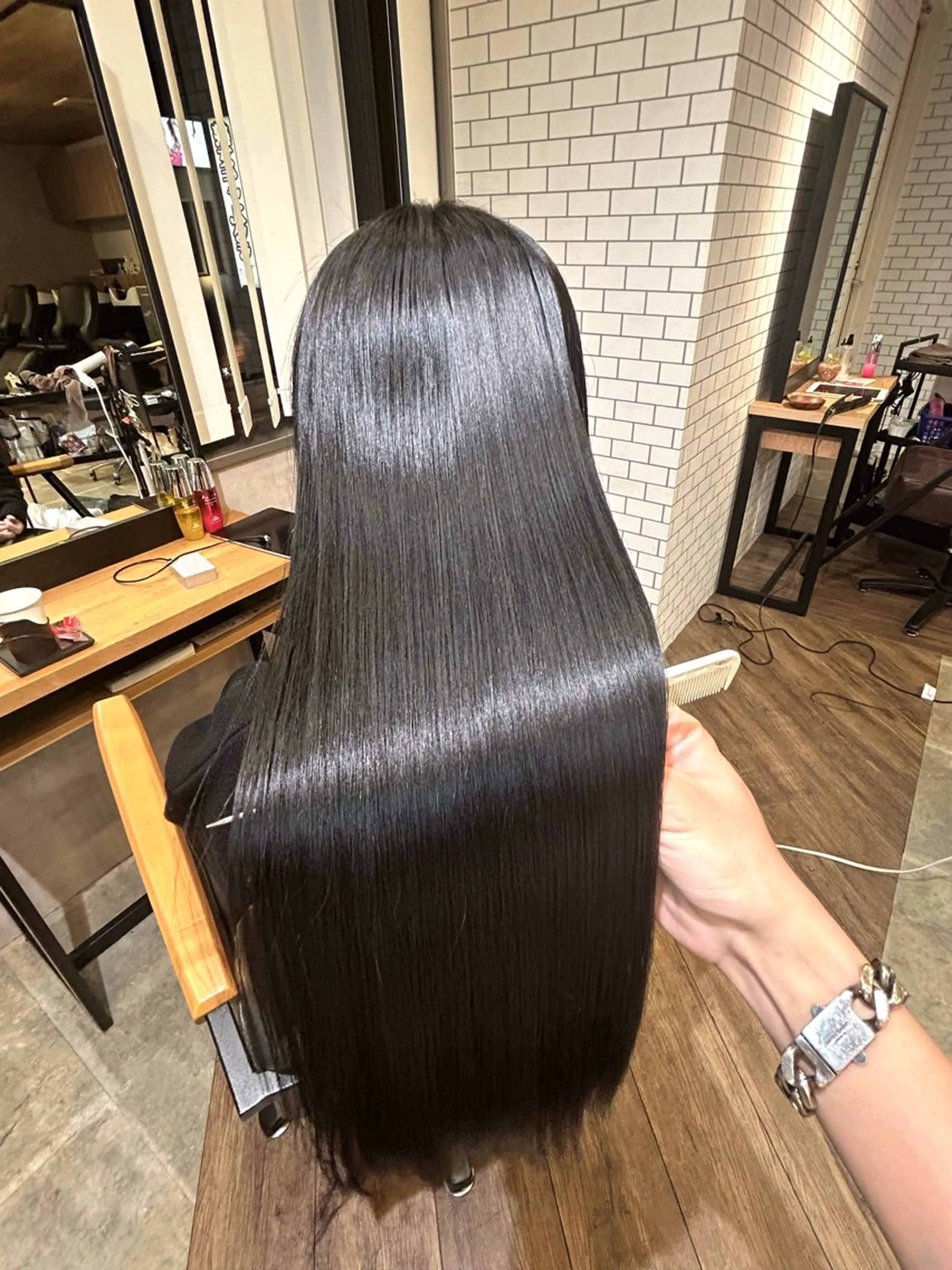 カット+髪質改善トリートメントの写真