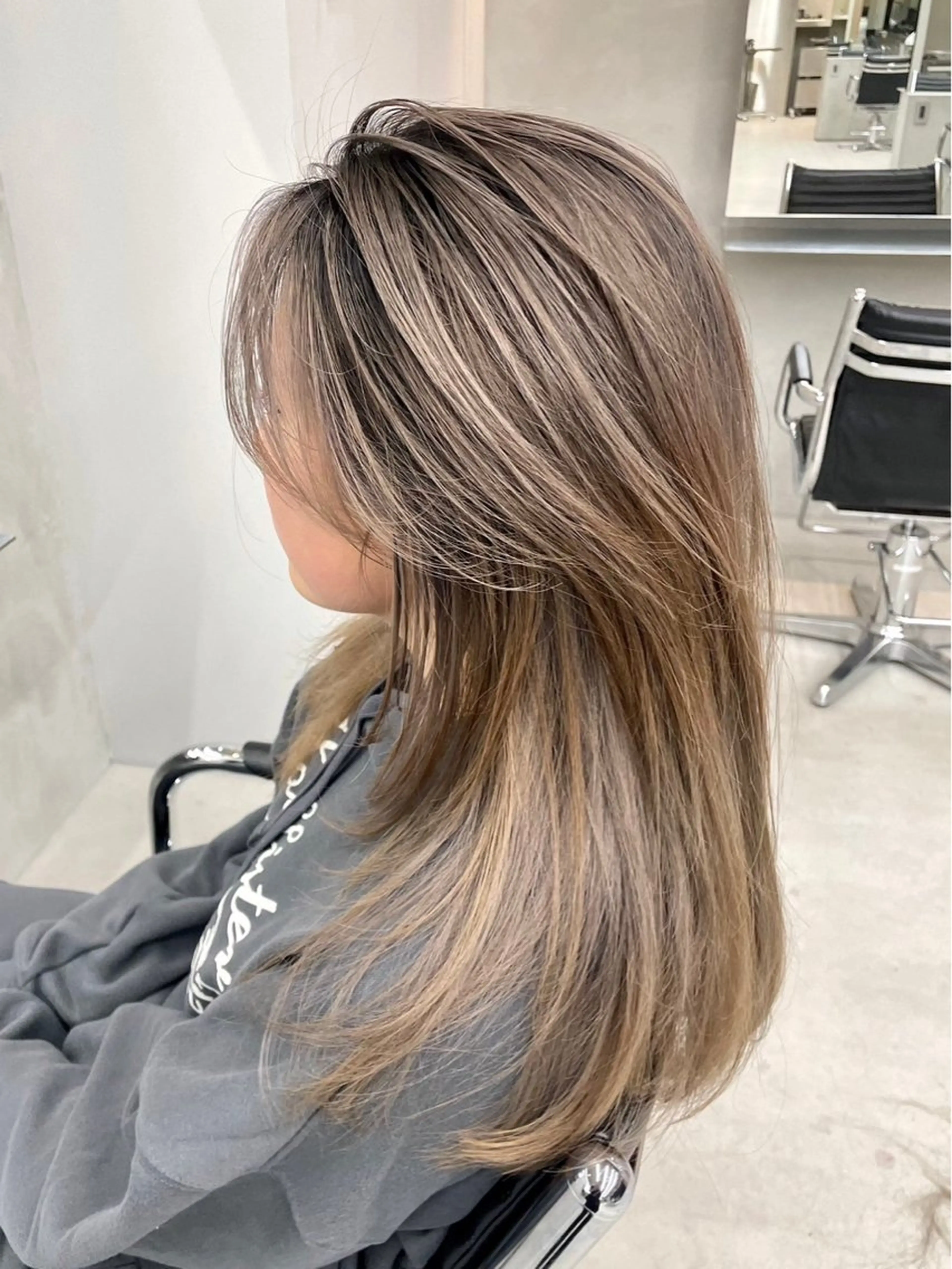 ミディアム カラー ブロンド カット ヘアカラー トリートメント 吉沢遣人/レイヤー 艶カラー/抜け感のヘアスタイル