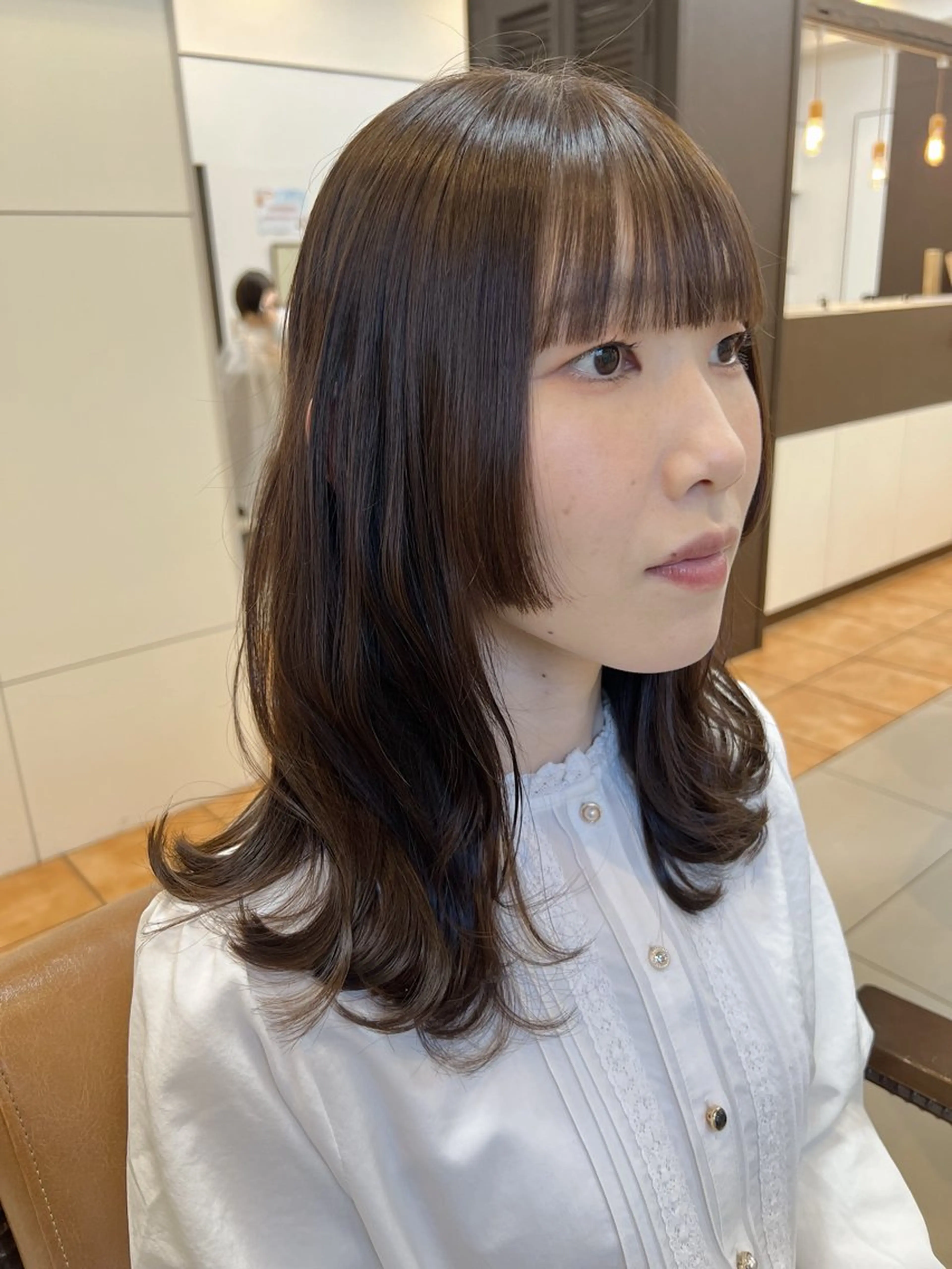 ミディアム カラー アッシュ アッシュブラウン ブラウンカラー 姫カット 頭皮×髪質改善 透明感カラー💎中村のヘアスタイル