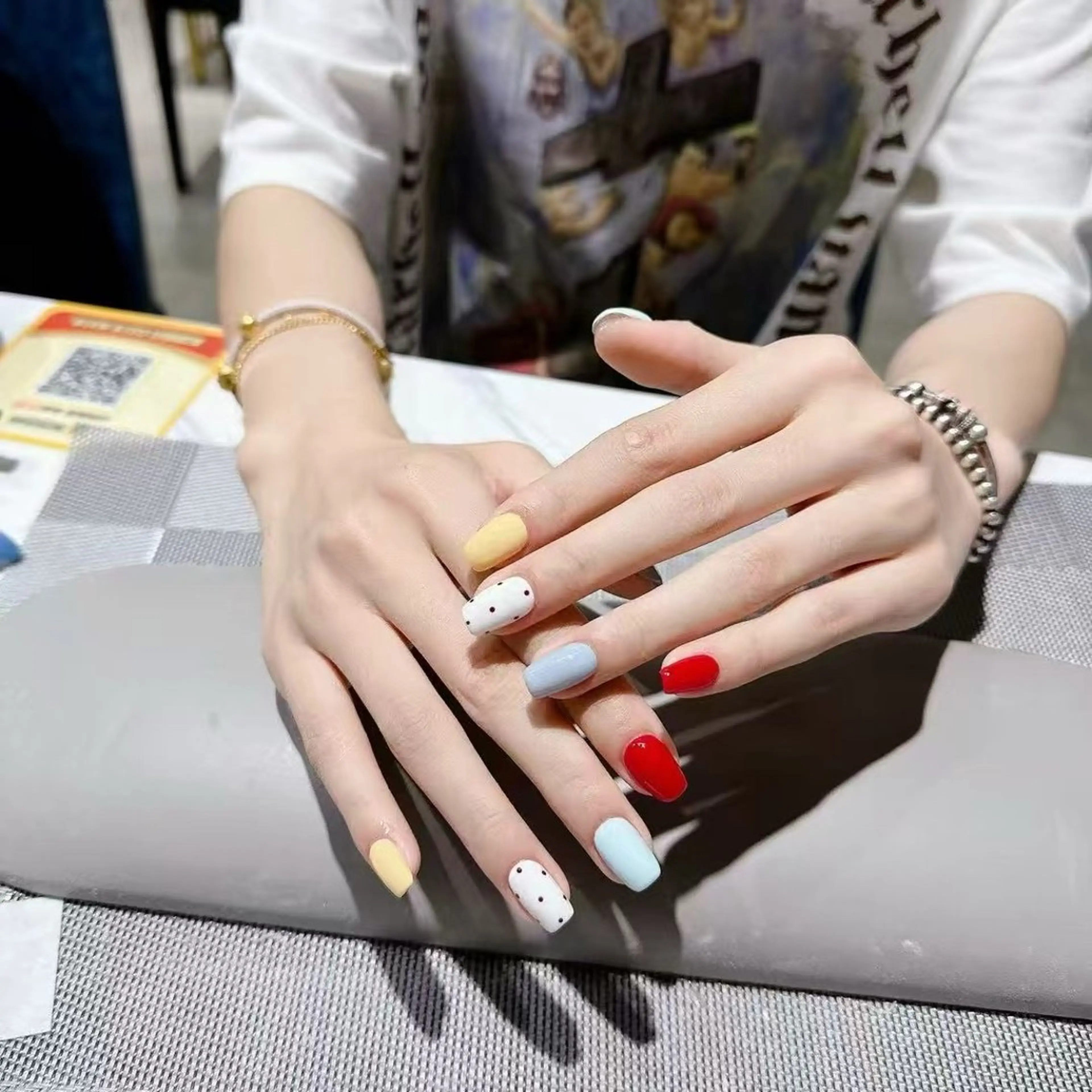ネイル 里奈 Nailのネイルデザイン