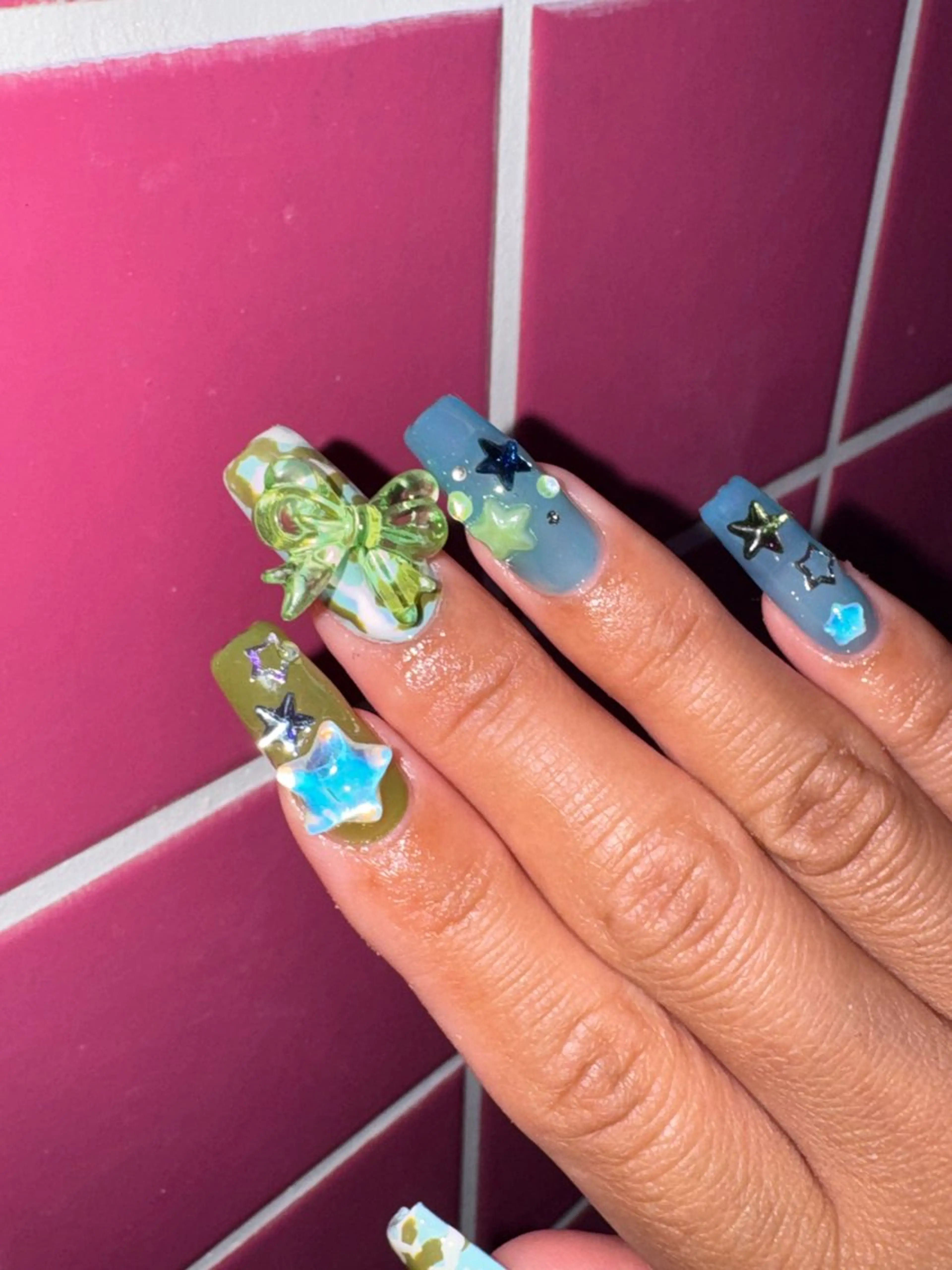 ネイル 🫧HI-KO 🫧のネイルデザイン