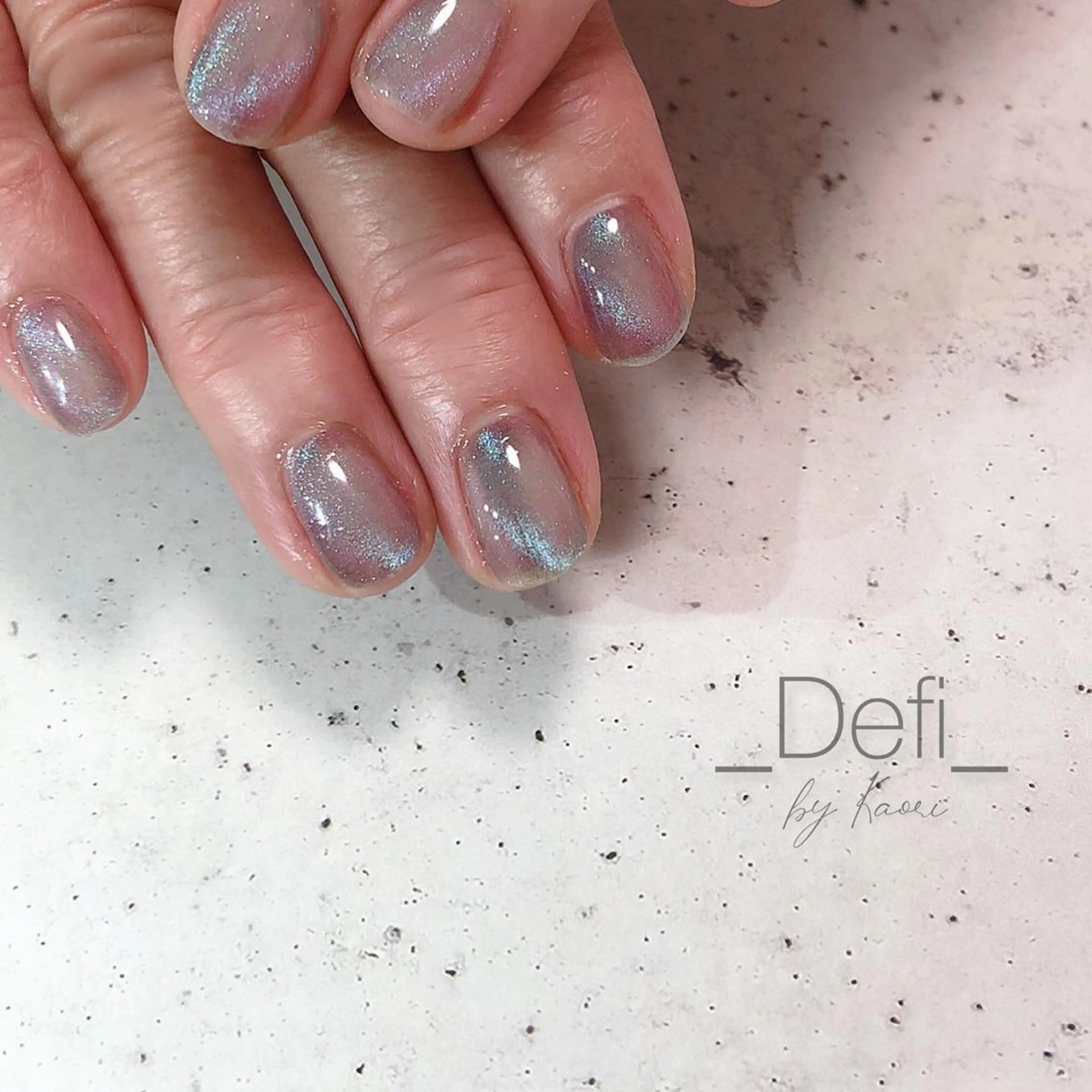 ネイル オーロラネイル ブラウン カジュアル フットネイル フレンチネイル ハンドネイル _Defi_ by Kaoriのネイルデザイン