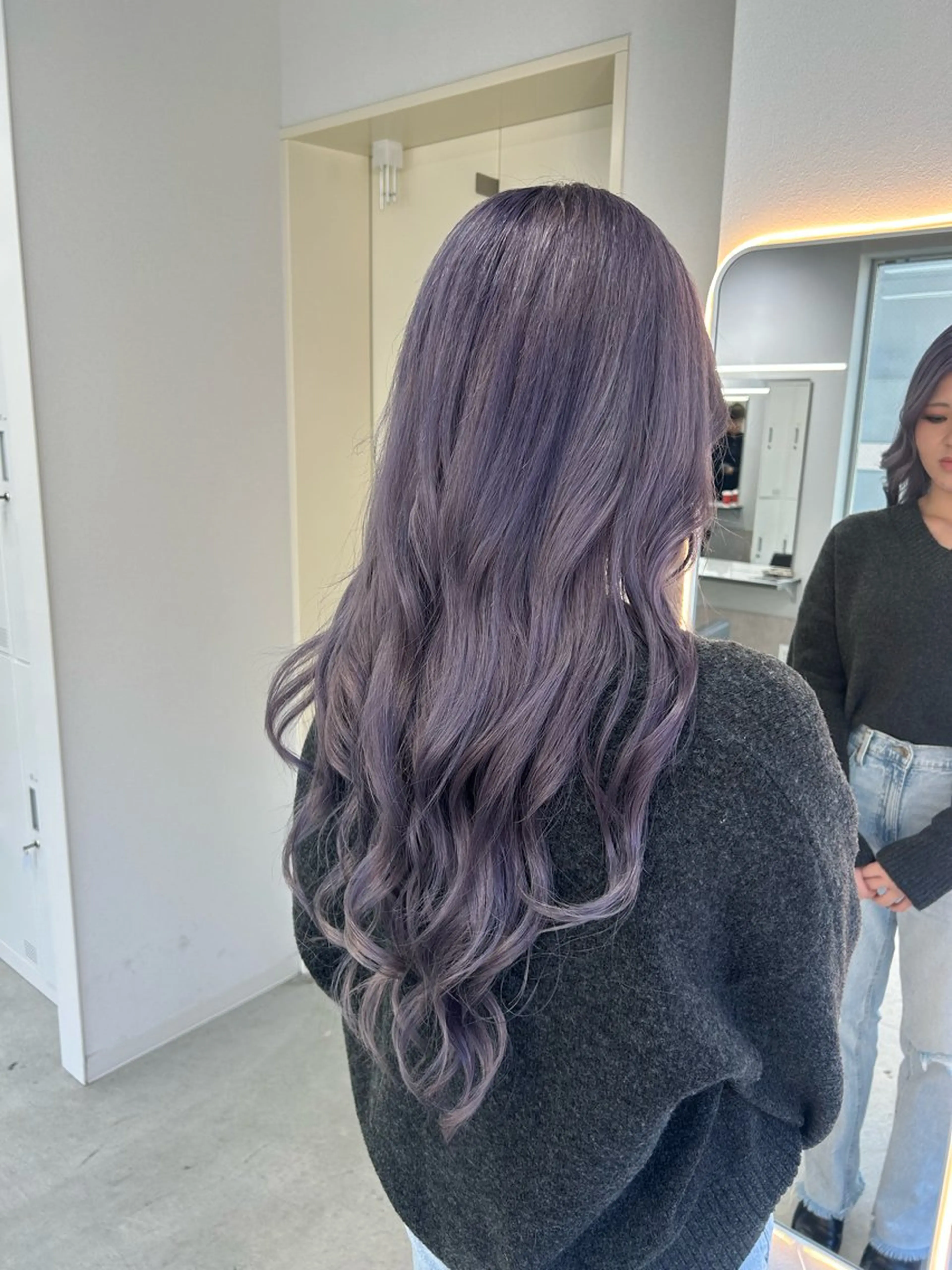 ロング カラー ラベンダーカラー ヘアカラー トリートメント Gisel みらののヘアスタイル