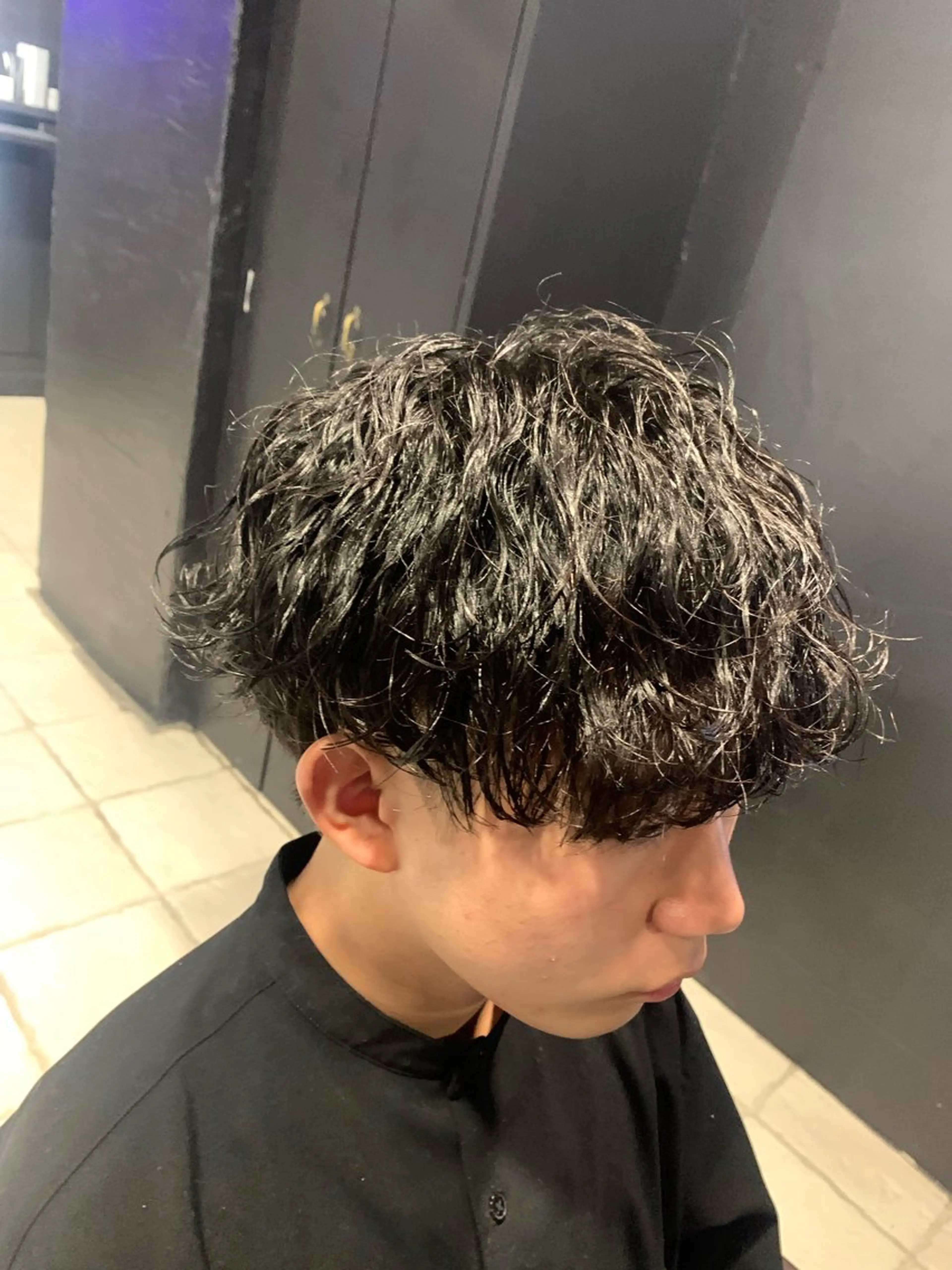 ミディアム メンズ マッシュ 波巻きパーマ メンズパーマ/難波/ 心斎橋　室園亮佑のヘアスタイル