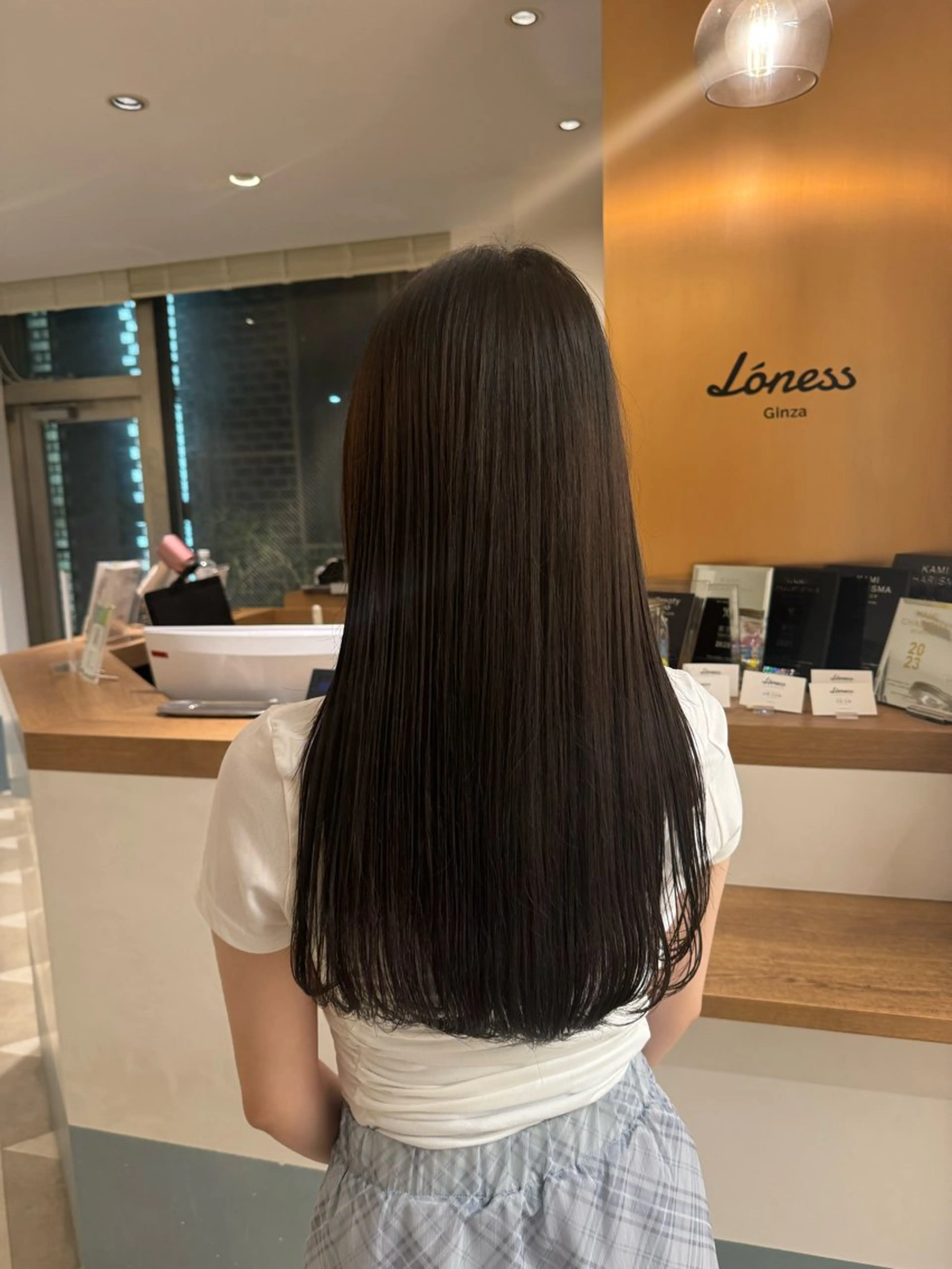 ロング ヘアカラー ホリグチ ルナのヘアスタイル