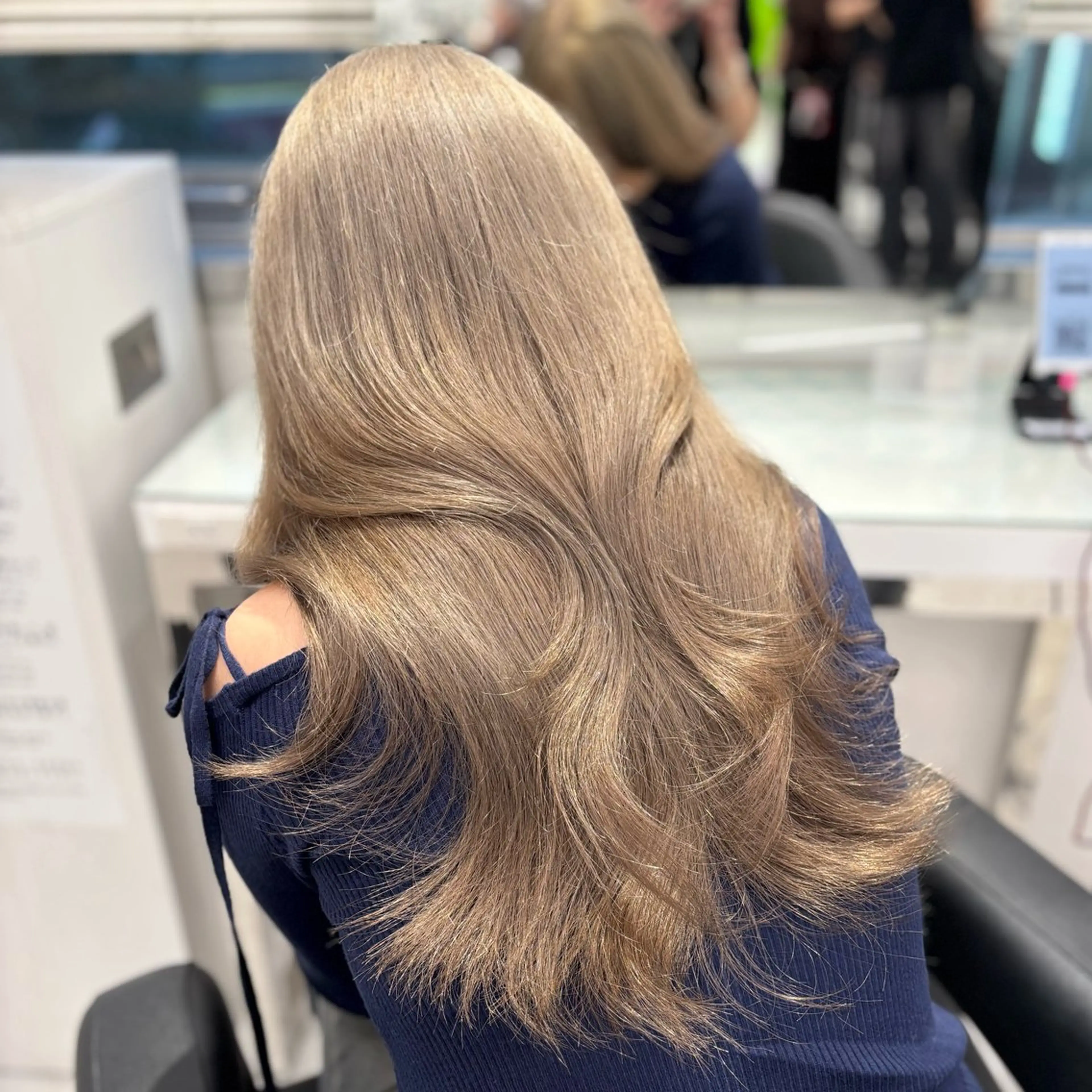 セミロング カラー パーマ ヘアアレンジ メンズ ヘアカラー トリートメント ♡ 𝐑𝐈𝐎♡のヘアスタイル