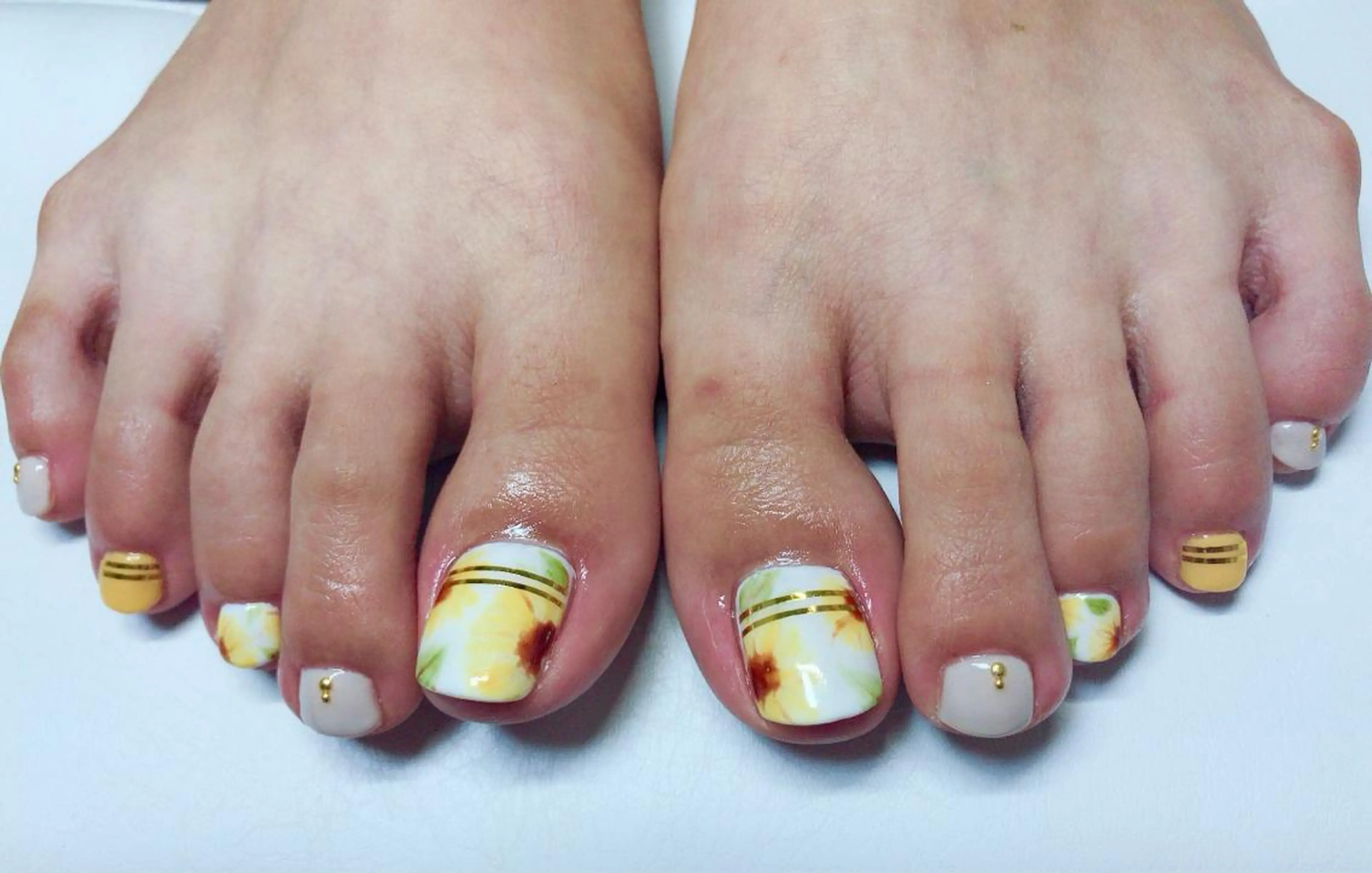 ネイル フットネイル フットネイル S Nailのネイルデザイン