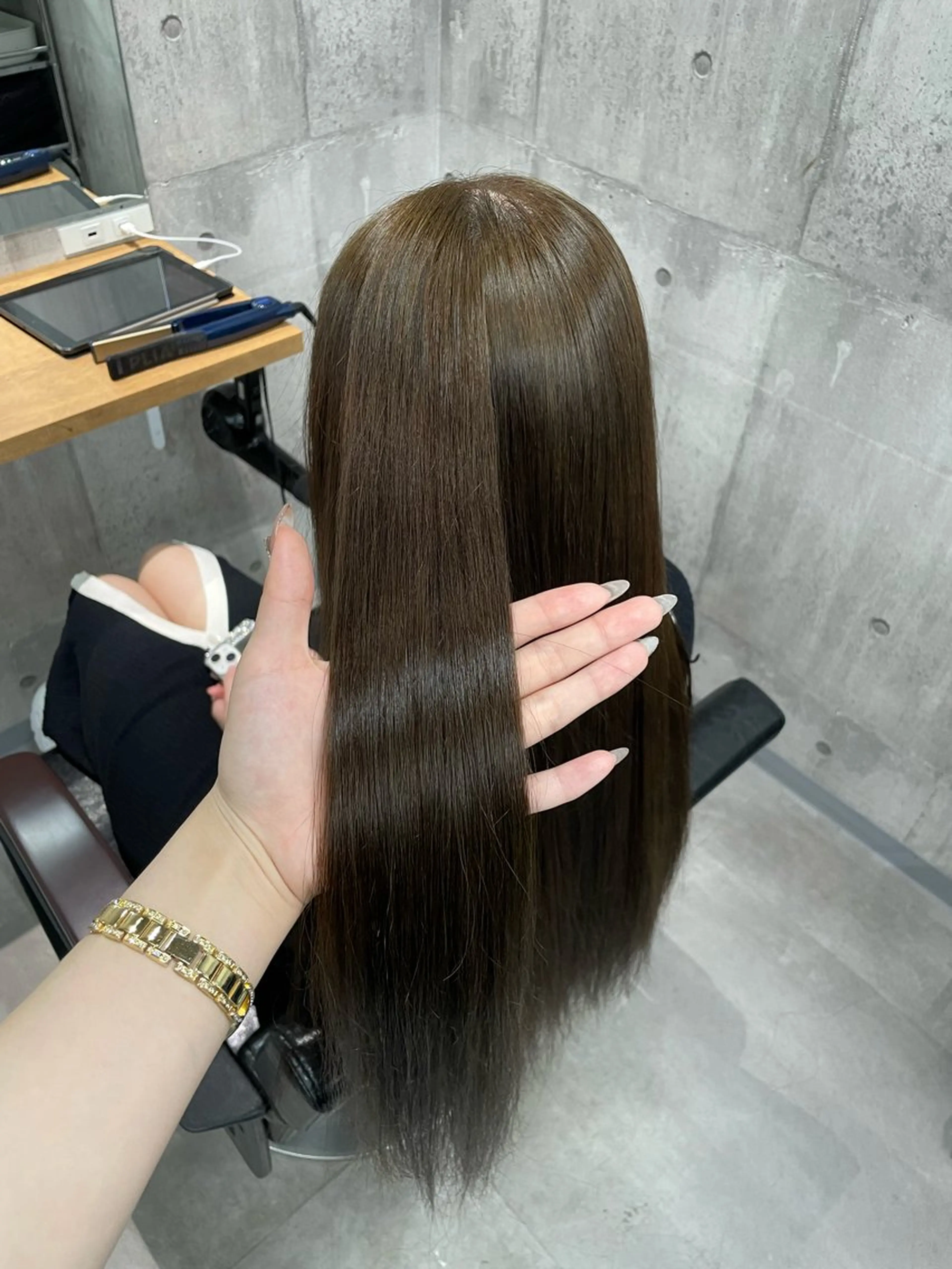 ロング カット ヘアカラー トリートメント ayano /レイヤー/艶カラーのヘアスタイル