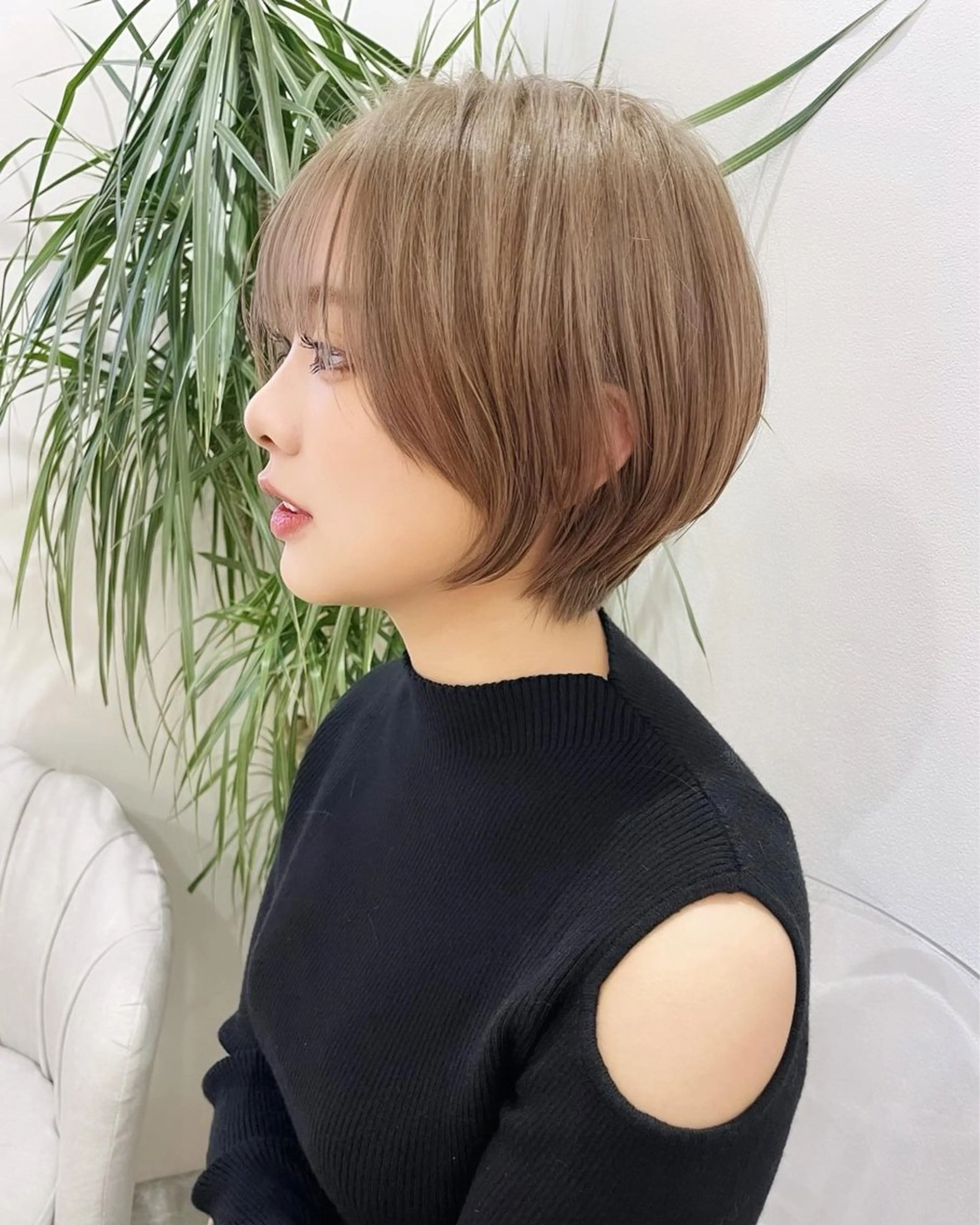 ショート カラー ハイトーンカラー ショートヘア ヘアカラー トリートメント Aster 店長 れおん✂️のヘアスタイル