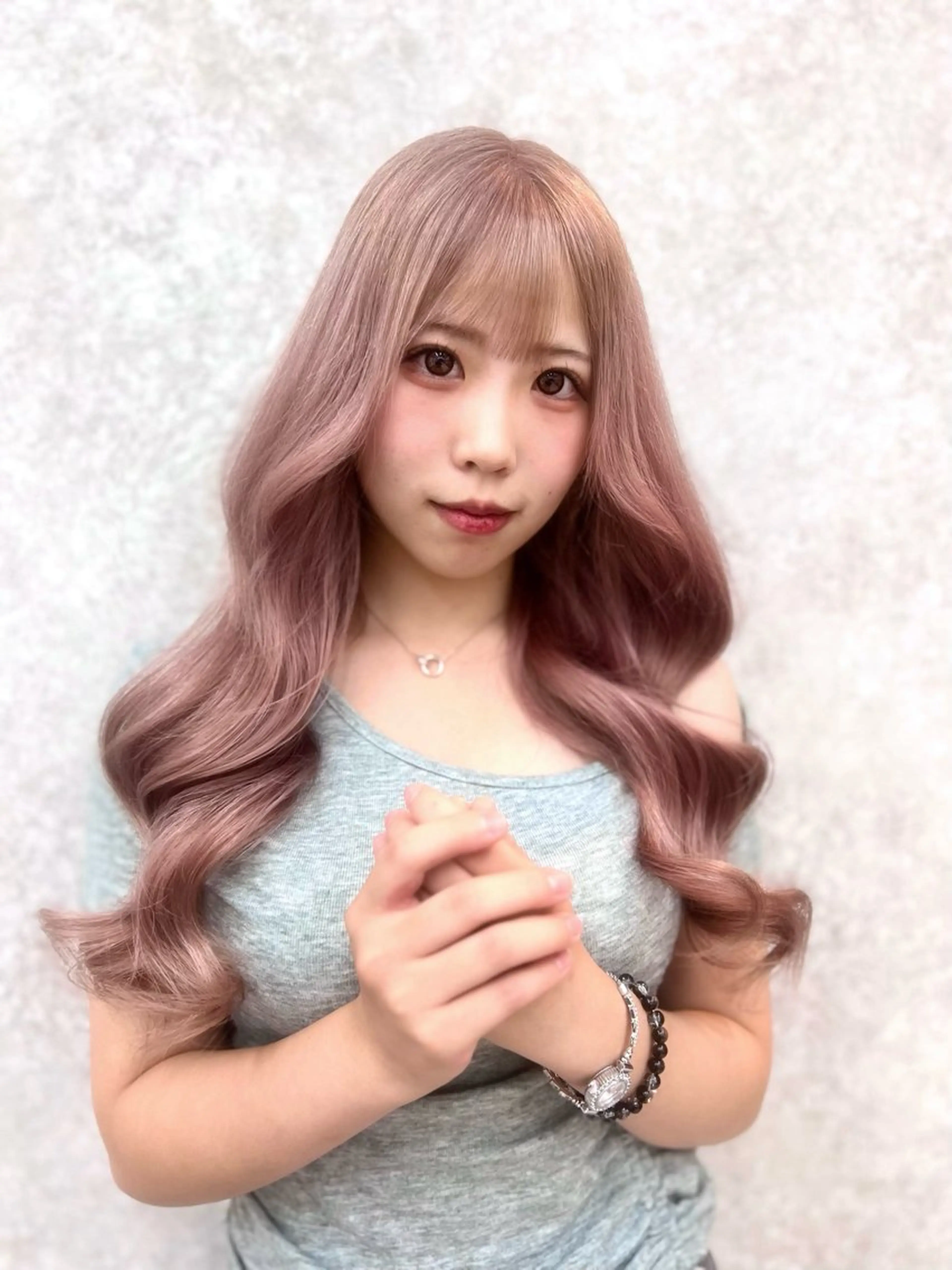 ロング ヘアカラー 💓Yuri💓 ハイトーン/デザインのヘアスタイル