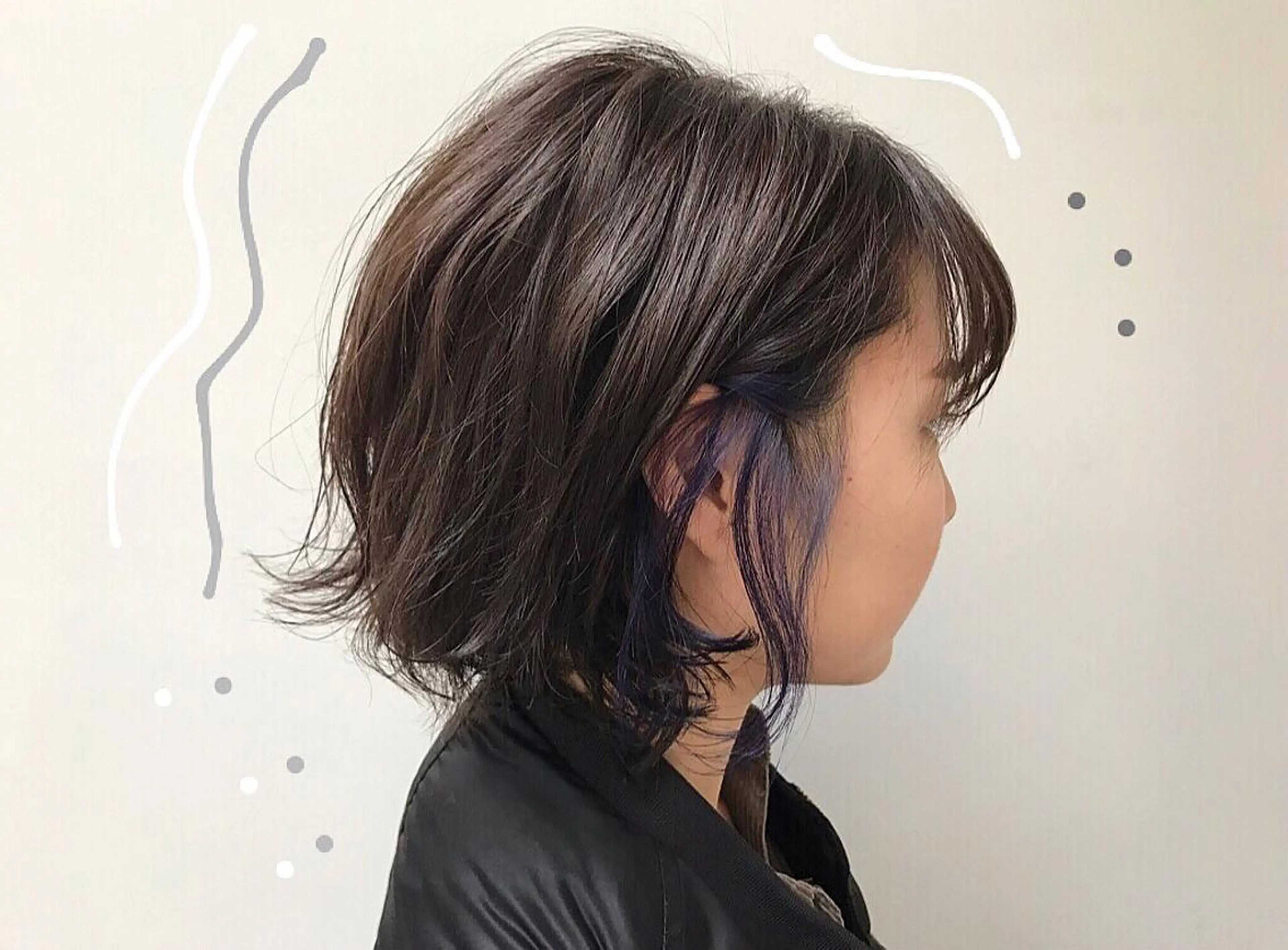 ショート カラー ブルーカラー 土屋 紗也果のヘアスタイル
