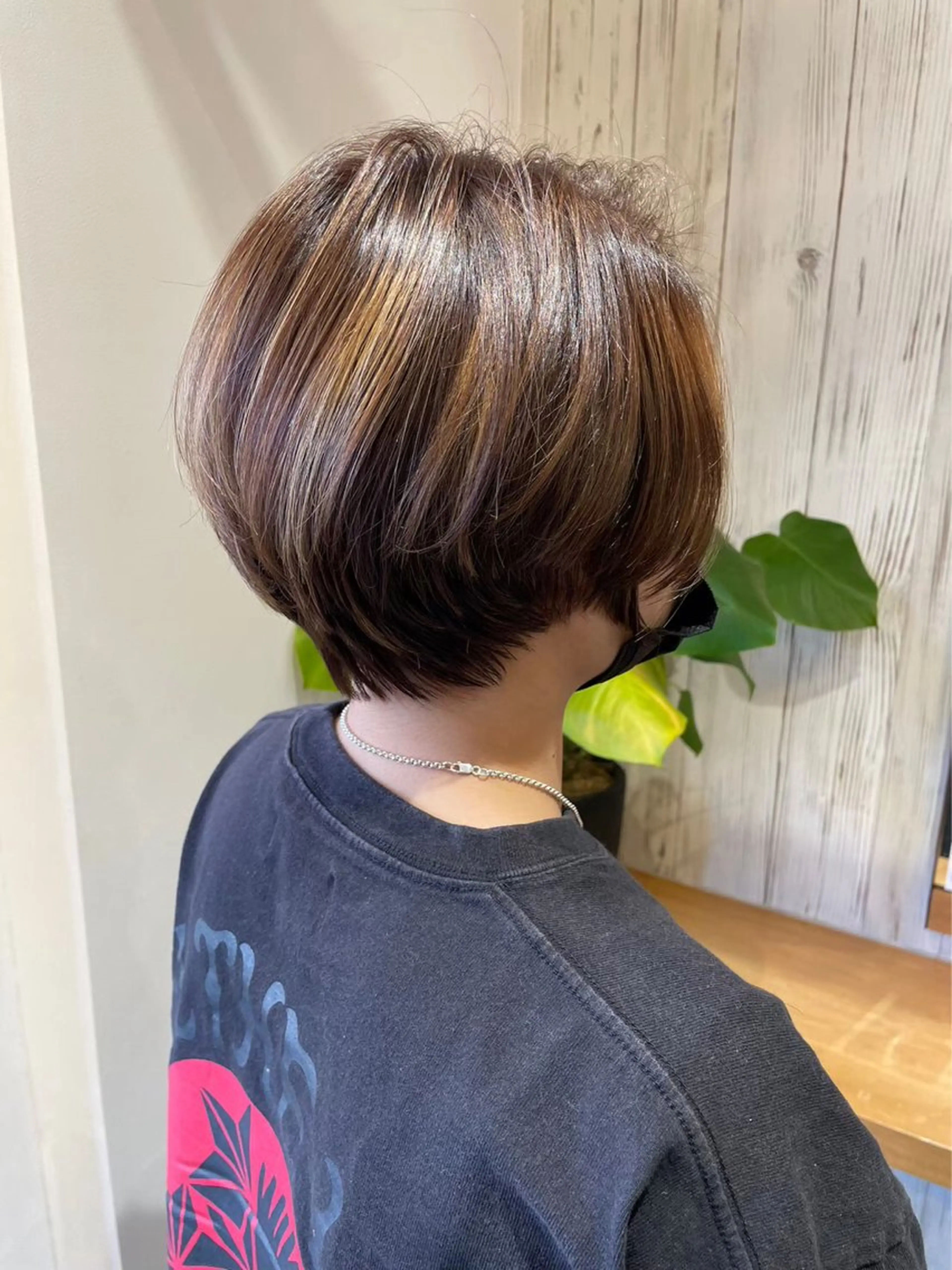 ショート 飯田 真季のヘアスタイル