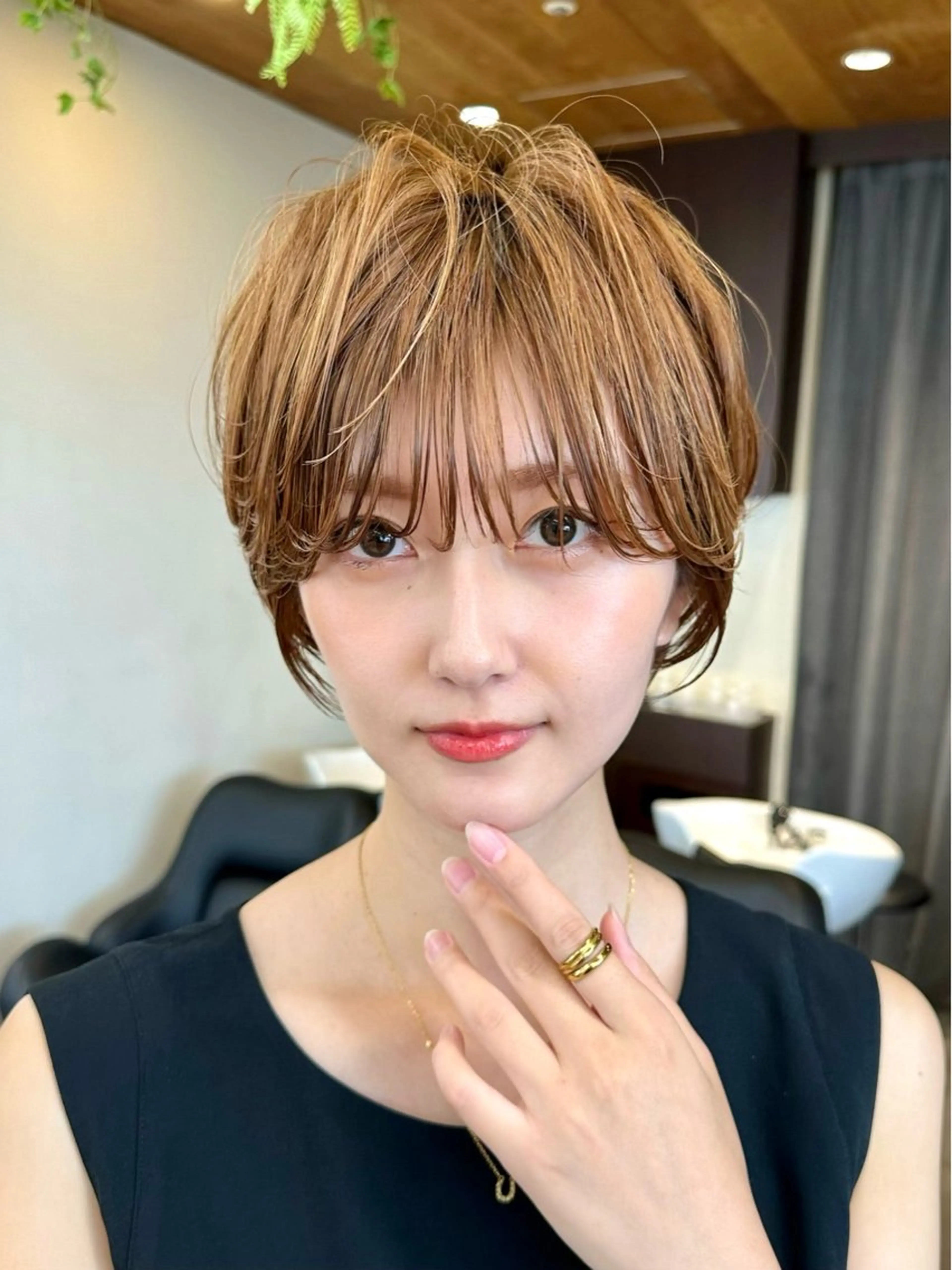 ショート カラー ⭐️ショート/ボブ/ 艶カラー/りょうがのヘアスタイル