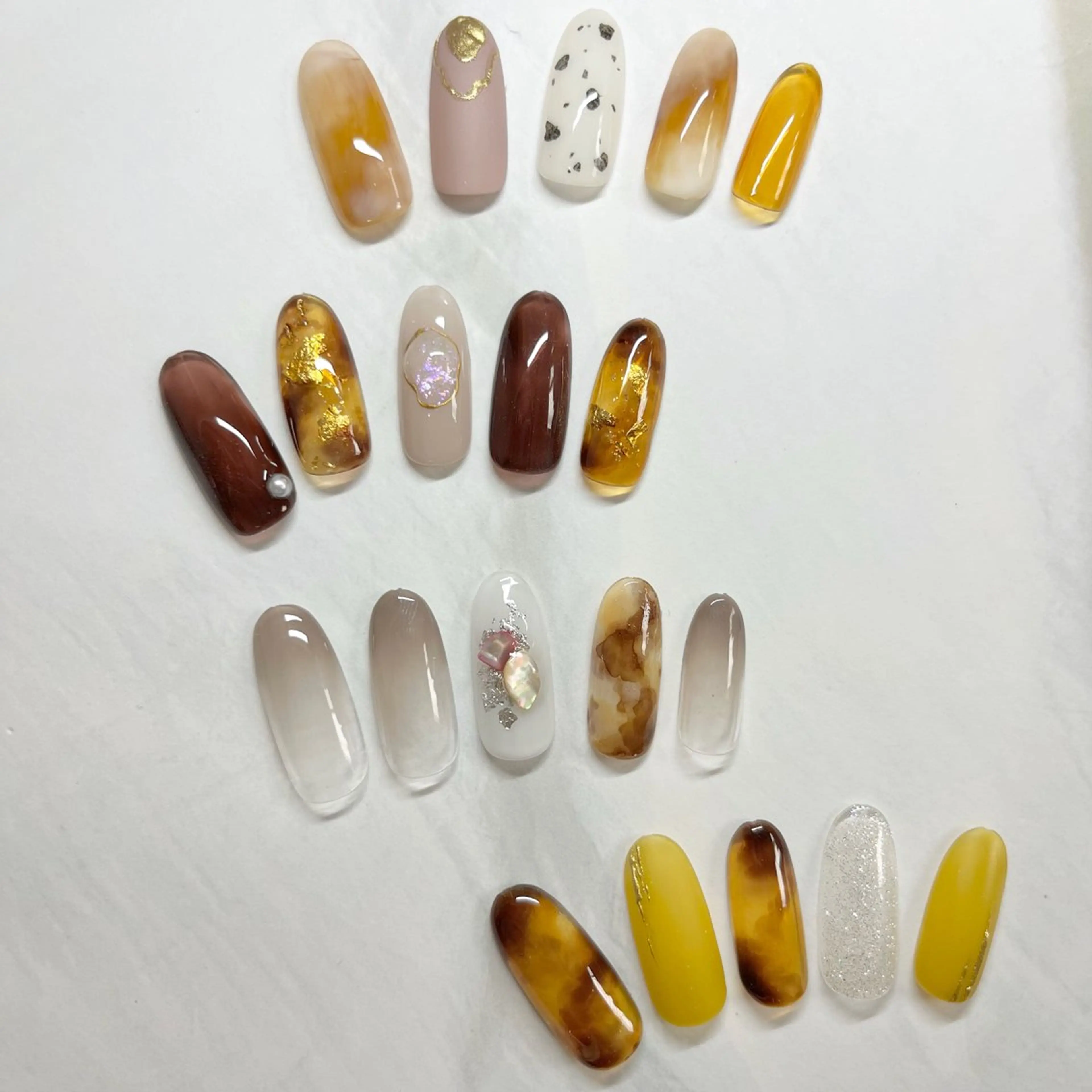 ネイル べっ甲ネイル ハンドネイル nail salon Stellaのネイルデザイン