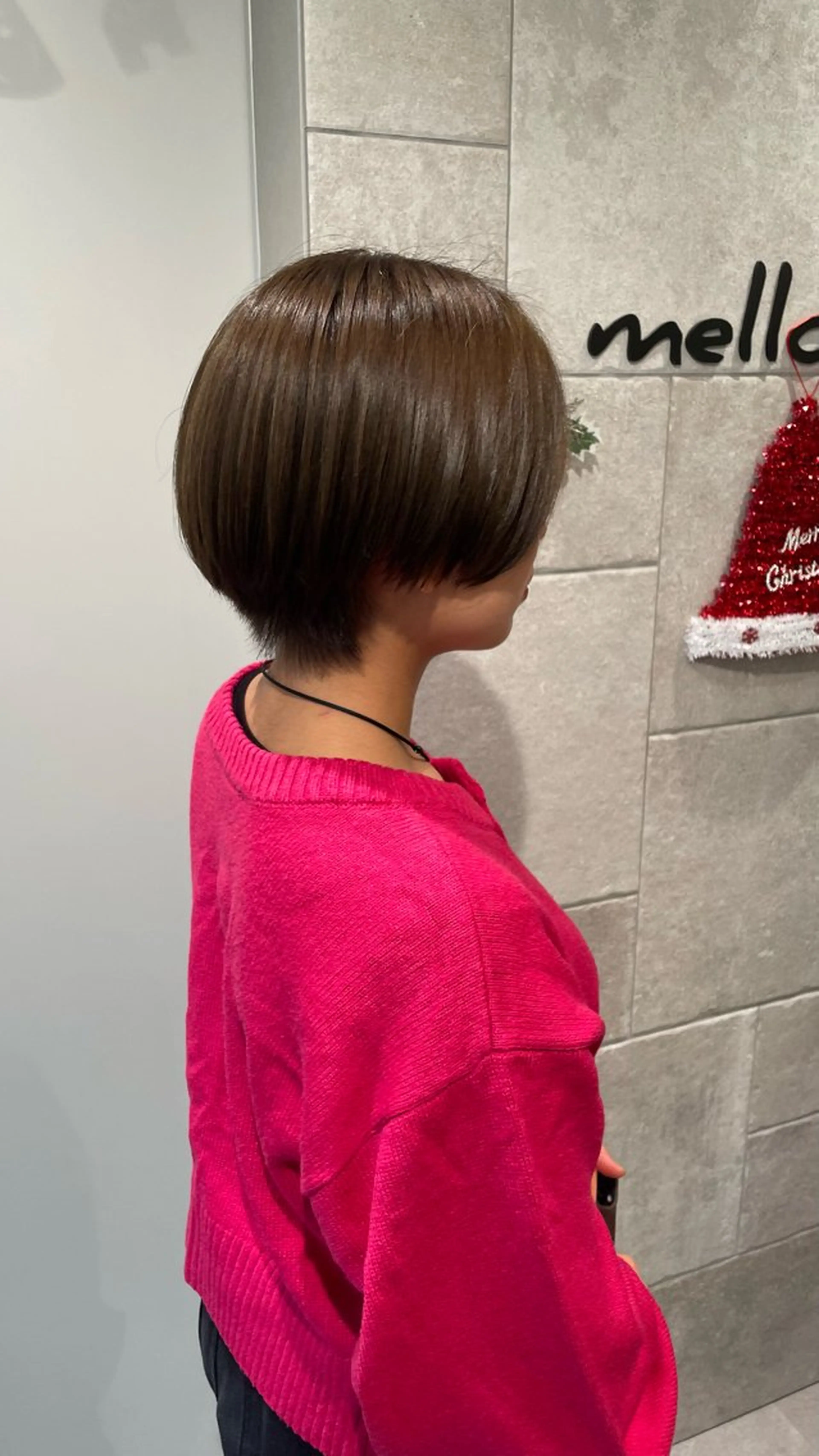 ショート カラー オリーブカラー ヘアカラー トリートメント 艶カラー 💙KARIN🪼のヘアスタイル