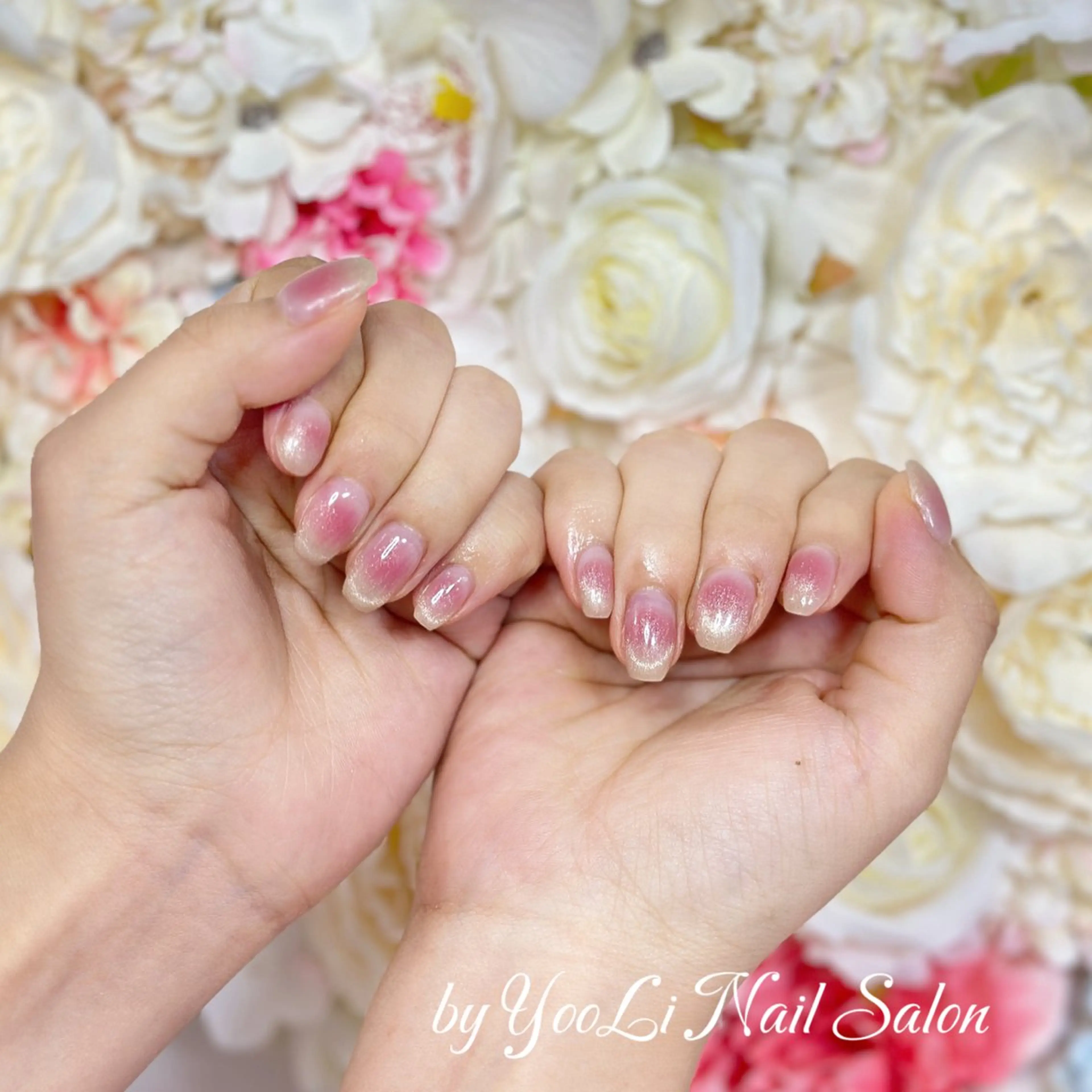 ネイル アートネイル オーロラネイル チークネイル フレンチネイル ガラスフレンチ 🎀YooLi Nail salonのネイルデザイン