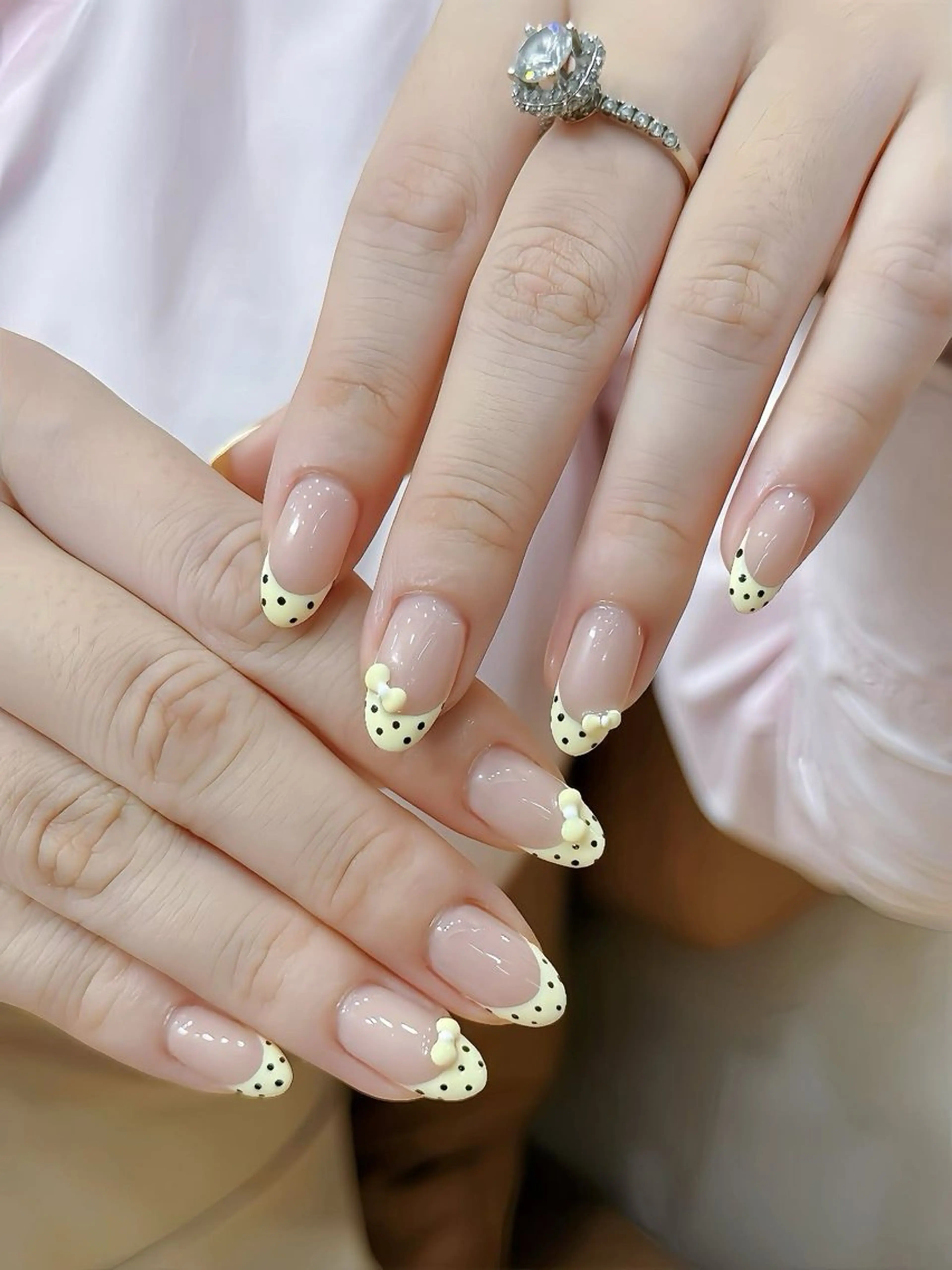 ネイル アートネイル チークネイル 氷ネイル・うるうるネイル 韓国ネイル マグネットネイル ハンドネイル NAILS168 新大久保店のネイルデザイン