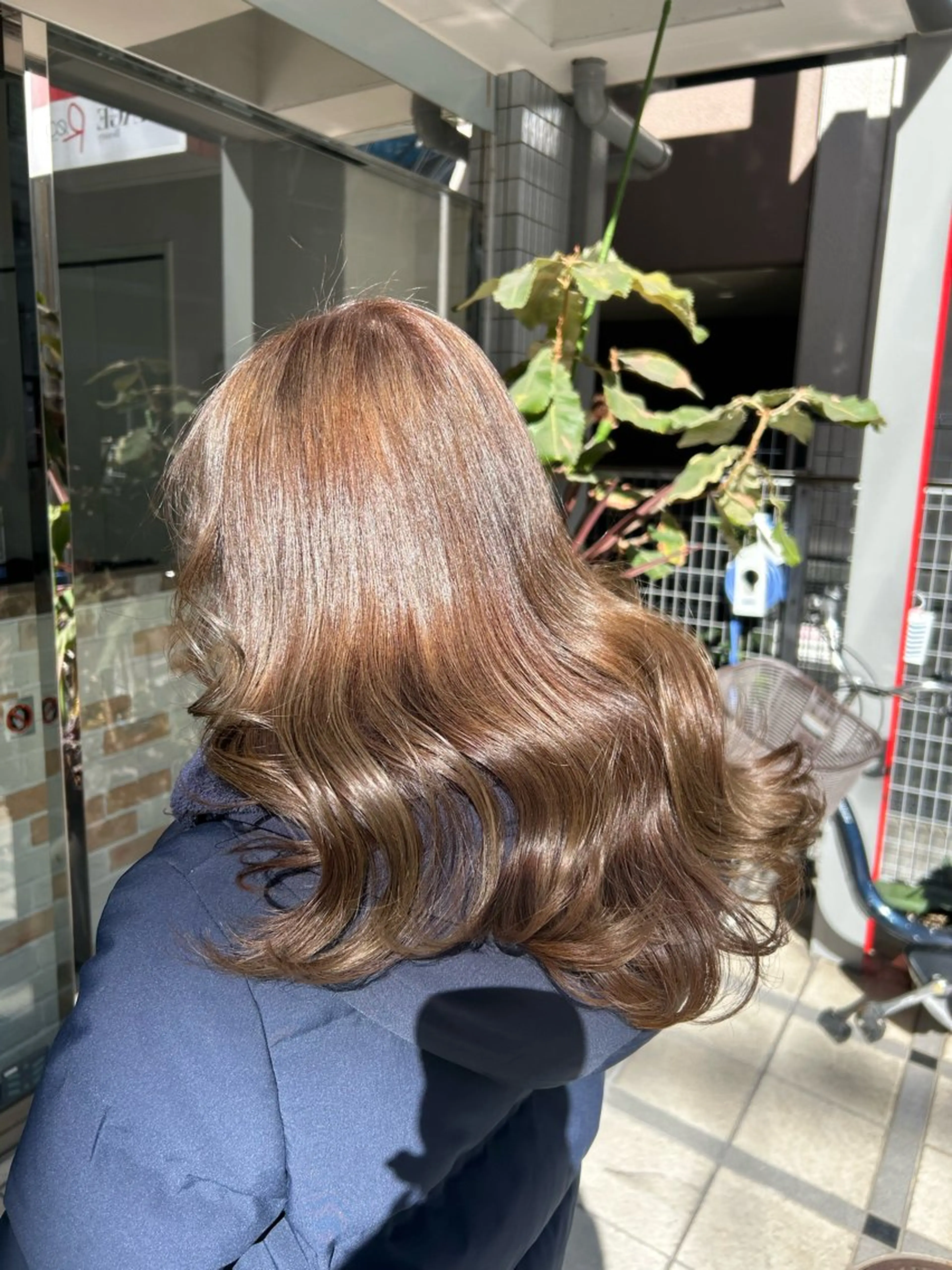 カラー ベージュカラー 西村 優那のヘアスタイル