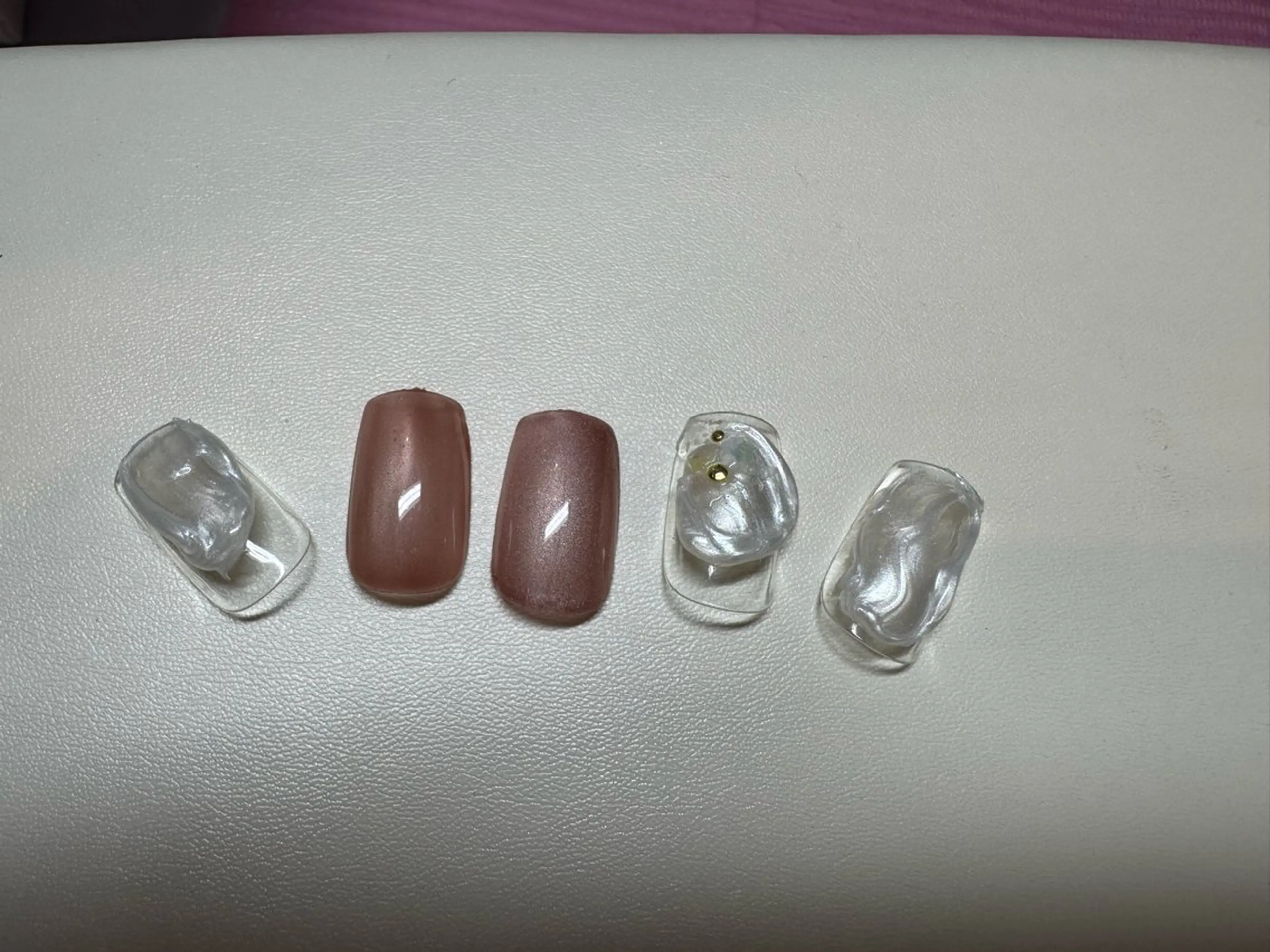 ネイル ニュアンスネイル ハンドネイル Amoureuse Akiのネイルデザイン