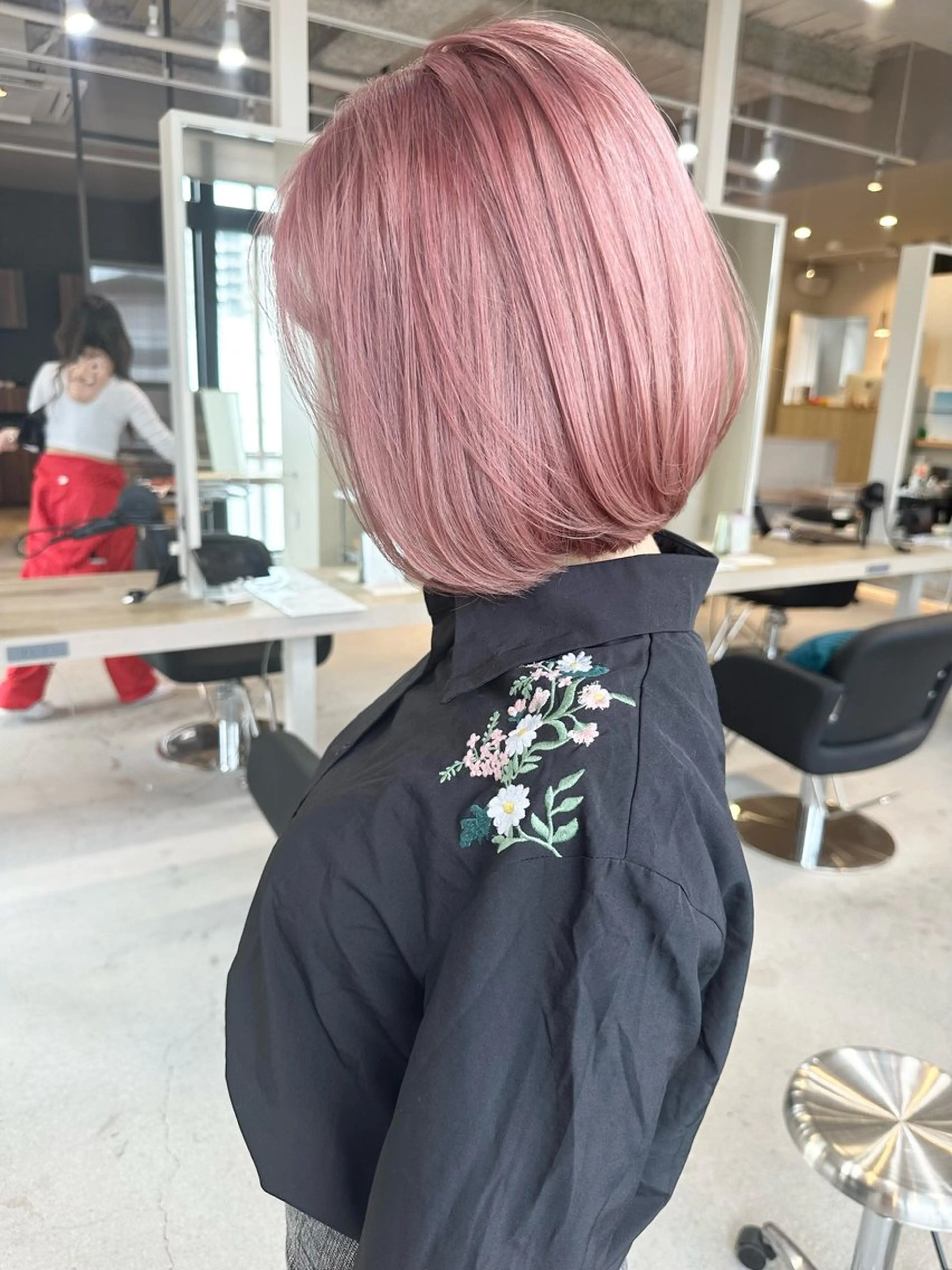 ショート カット ヘアカラー トリートメント 井上 一平のヘアスタイル