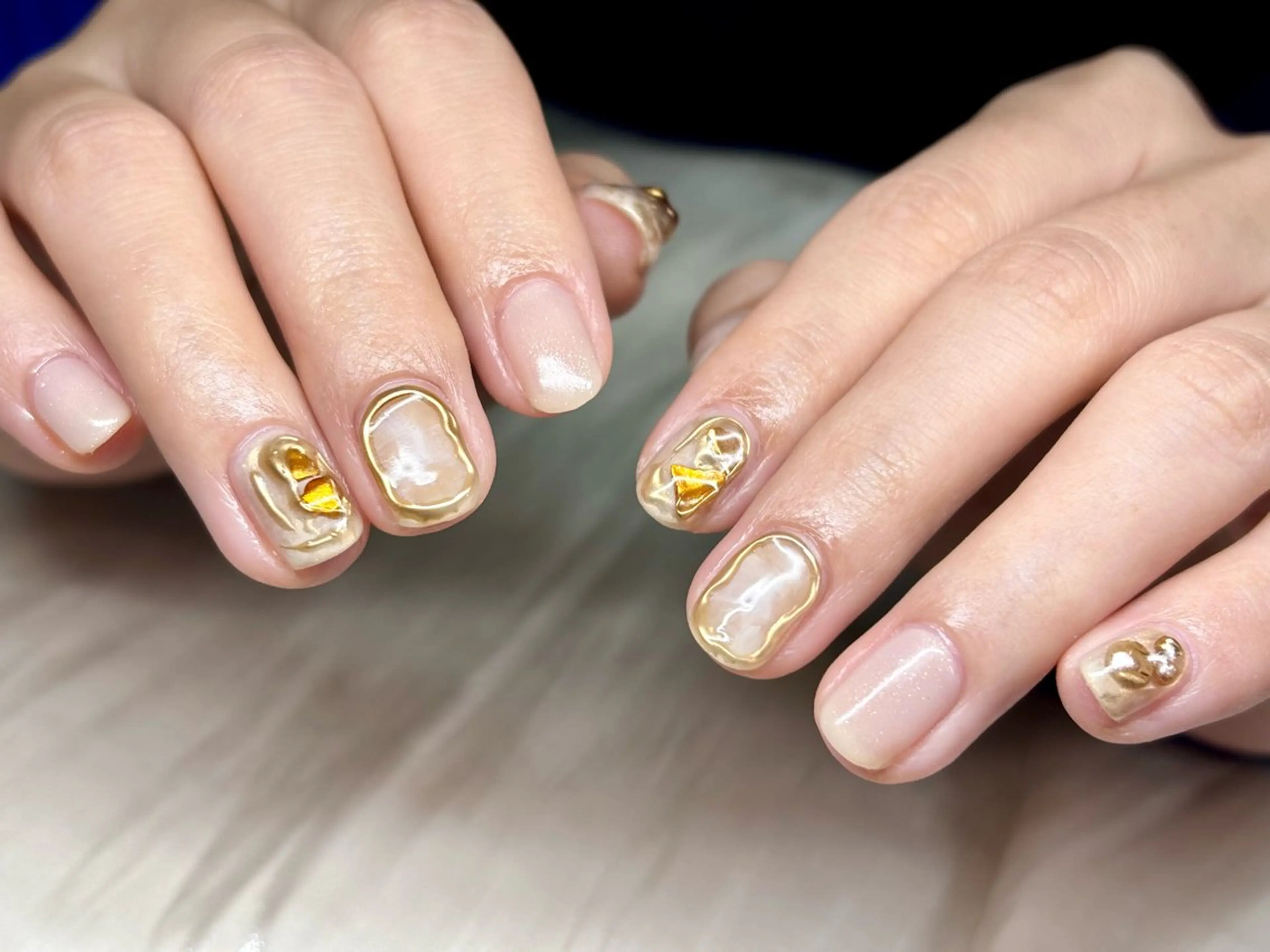 ネイル ジェルネイル ニュアンスネイル ETE LUNA NAILのネイルデザイン