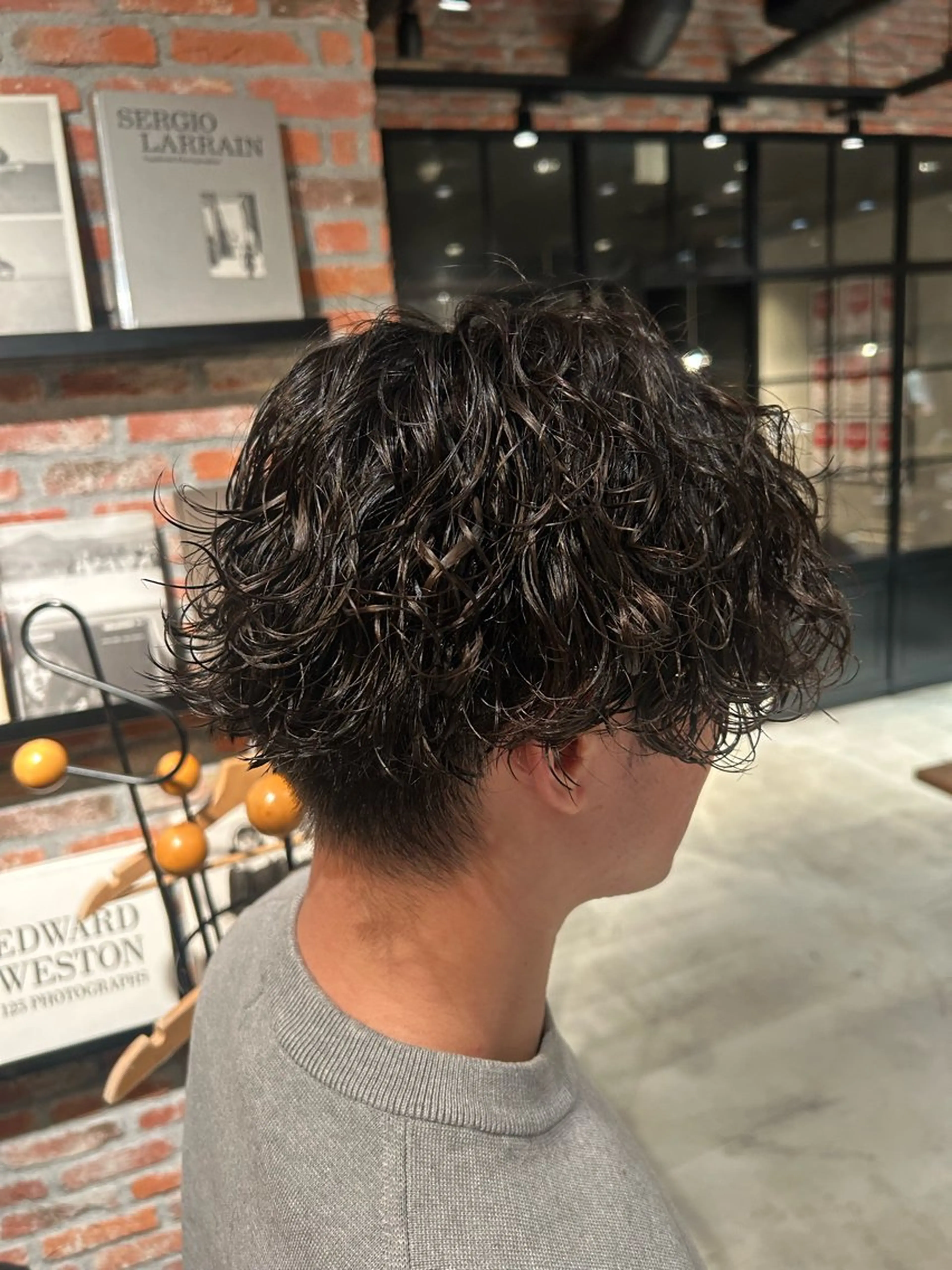 パーマ メンズ パーマ organic＋atelier所属・りお ブリーチカラーのヘアスタイル