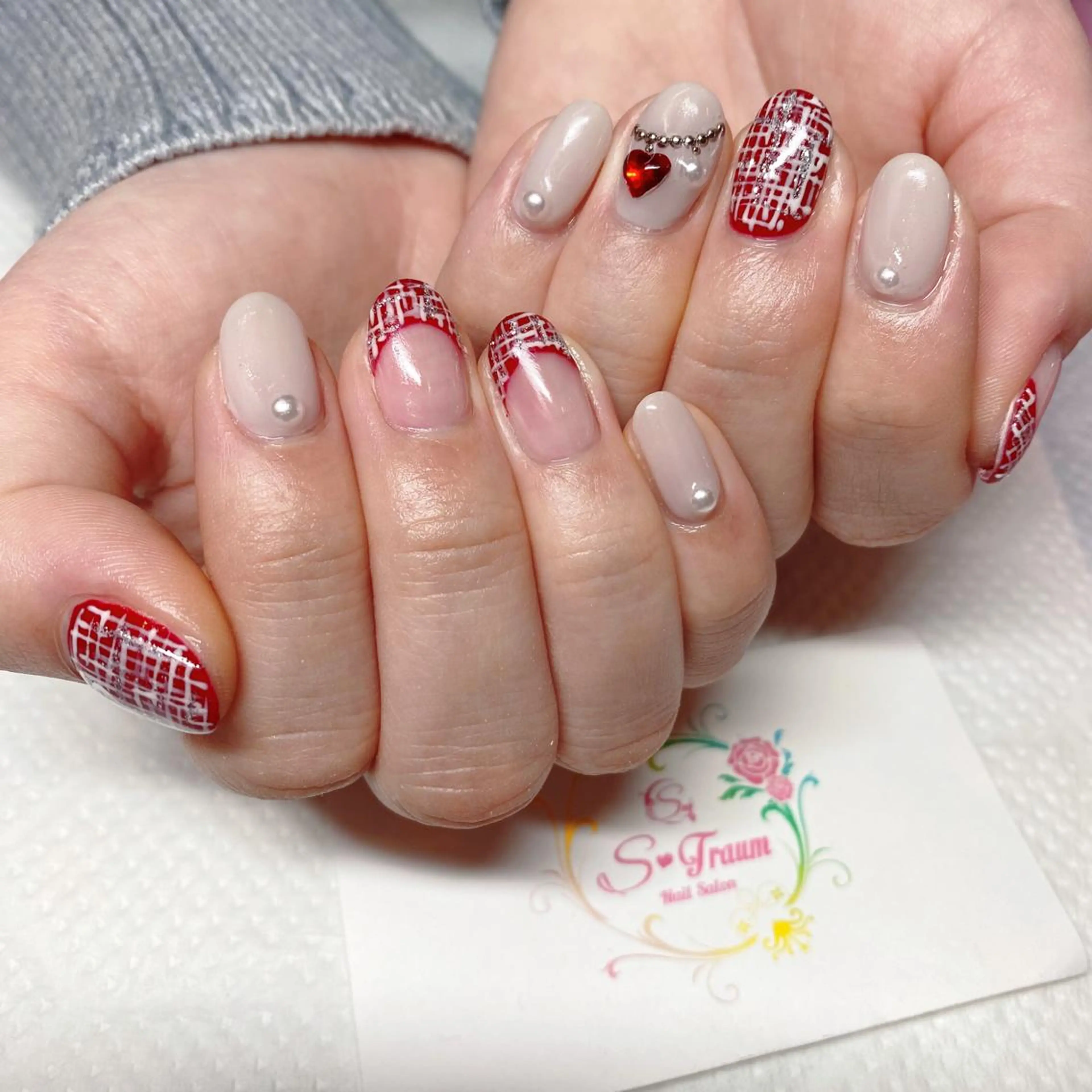 ネイル アートネイル ジェルネイル ツイードネイル Nail Salon S-Traumのネイルデザイン
