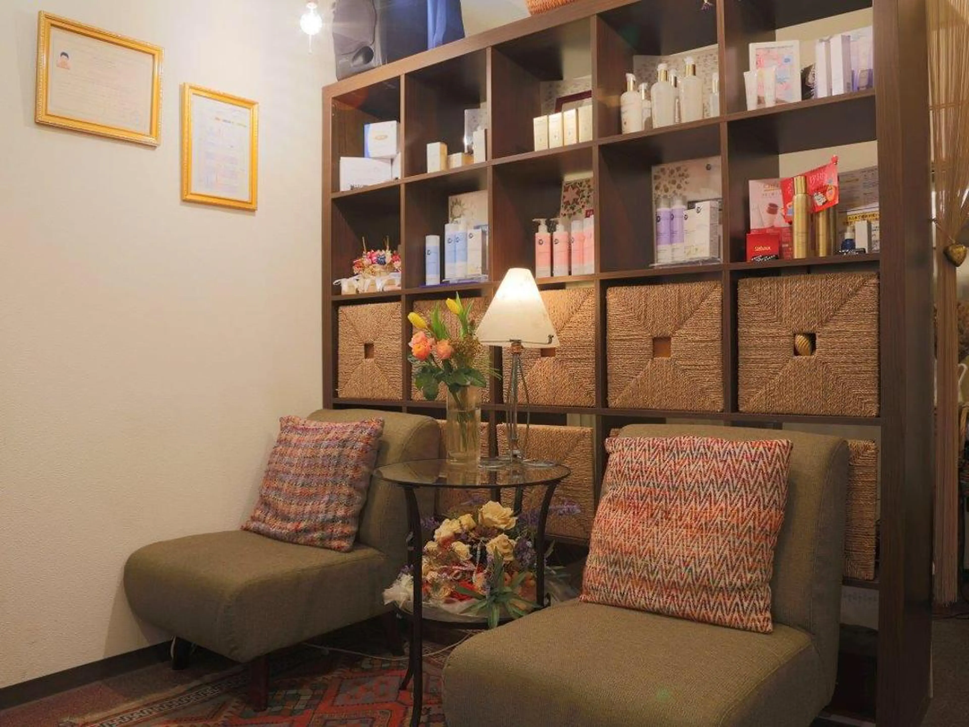 酒井綾子 .トアボーテの眉毛・アイブロウイメージ