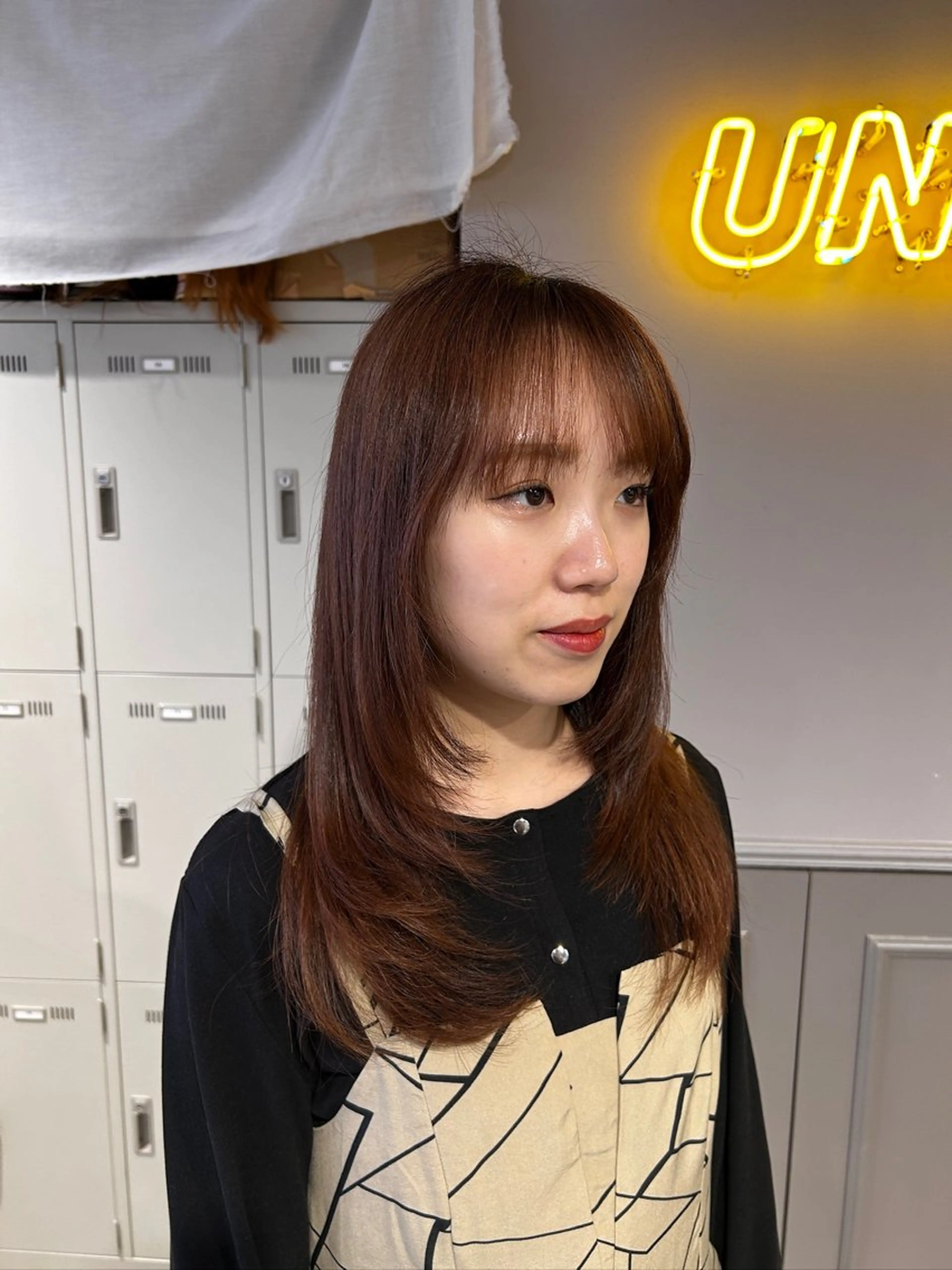 ロング カラー カット ヘアカラー トリートメント ヘッドスパ ヘアセット 🥯縮毛/レイヤー/ ベージュヘア🥯のヘアスタイル