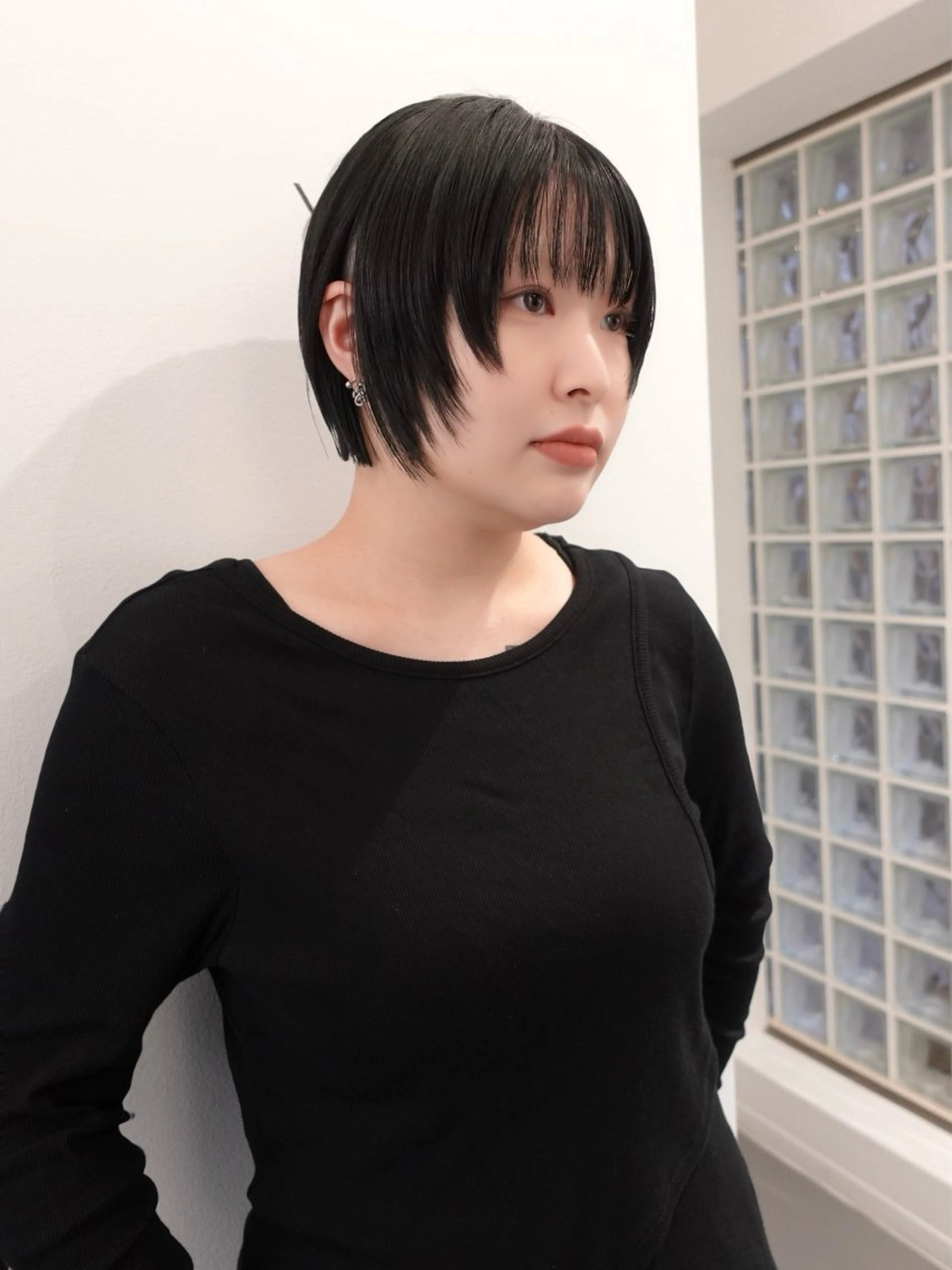 ショート カラー ヘアアレンジ 顔周りカット レイヤーカット カット トリートメント mina 🌷のヘアスタイル