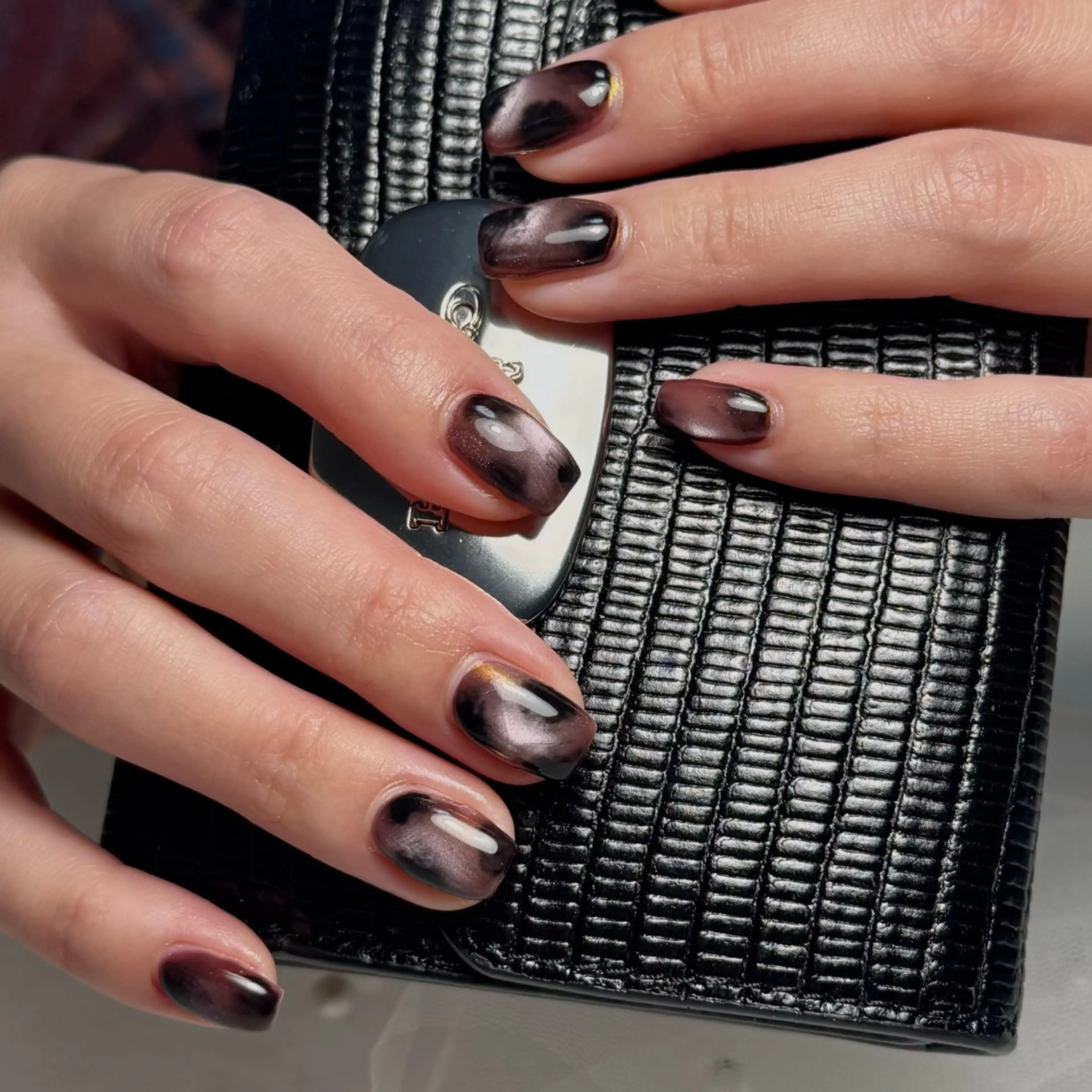 ネイル マグネットネイル .moody ナナのネイルデザイン