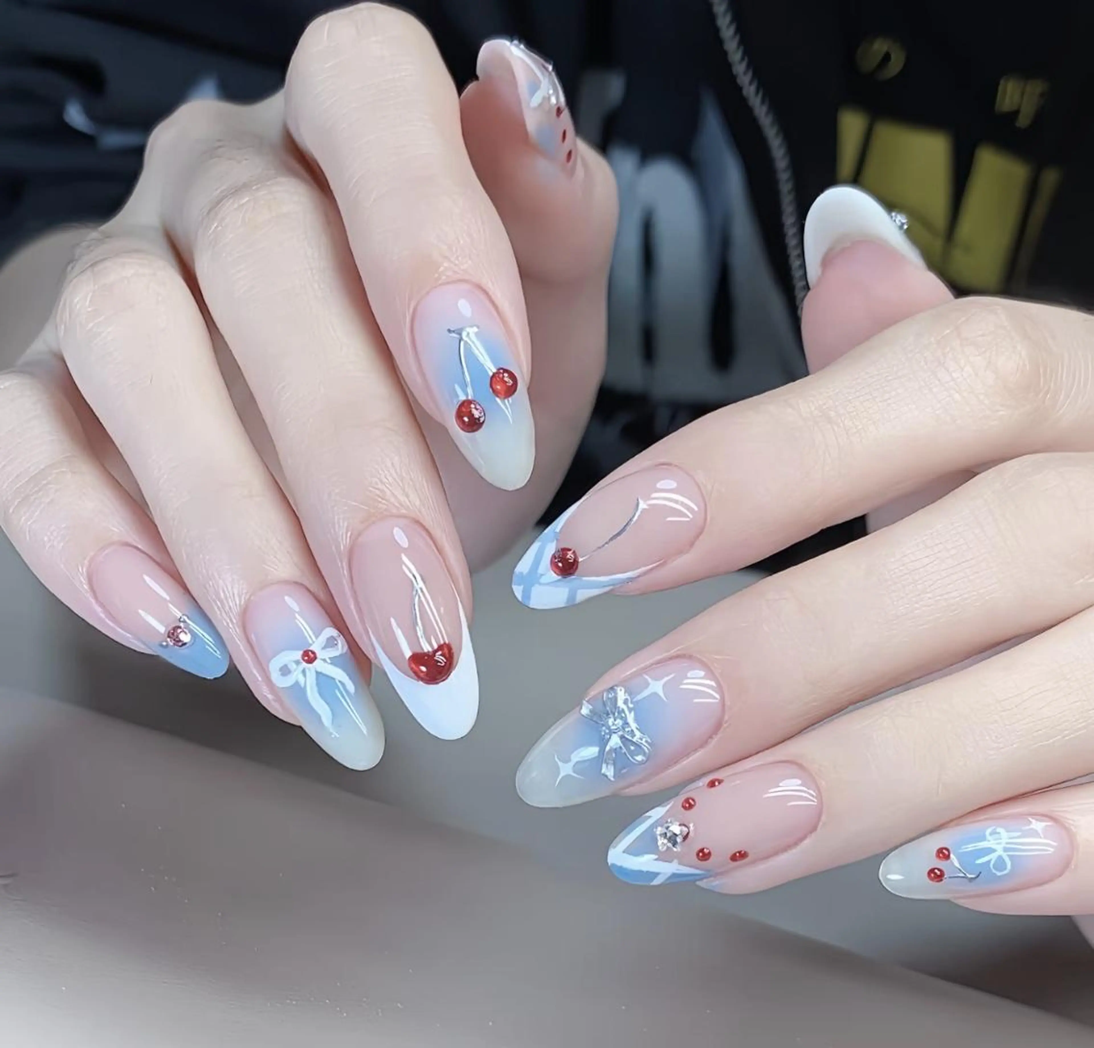 ネイル ハンドネイル 🎀 KiKi_nailのネイルデザイン