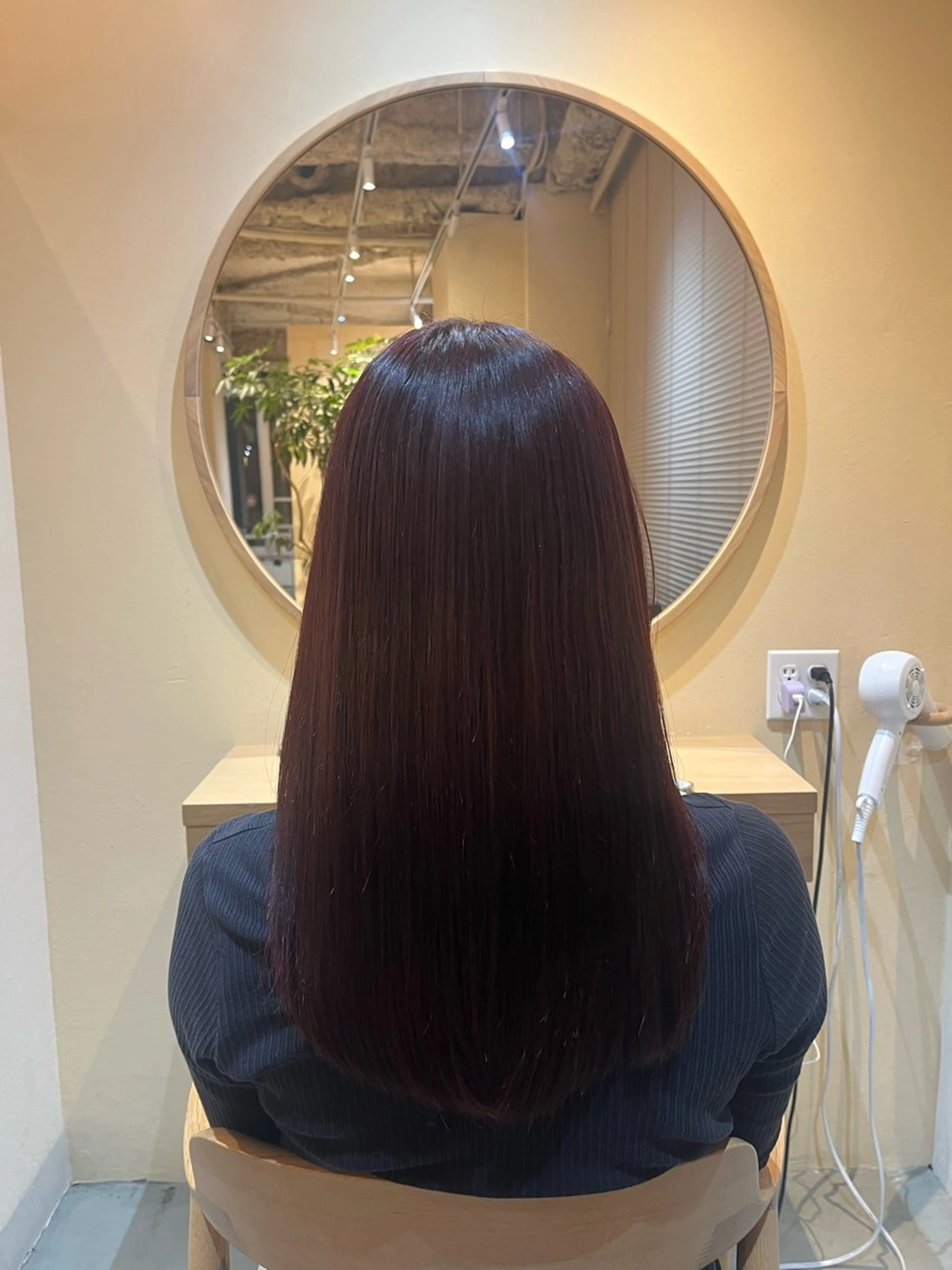 ロング source Cia / Hannaのヘアスタイル