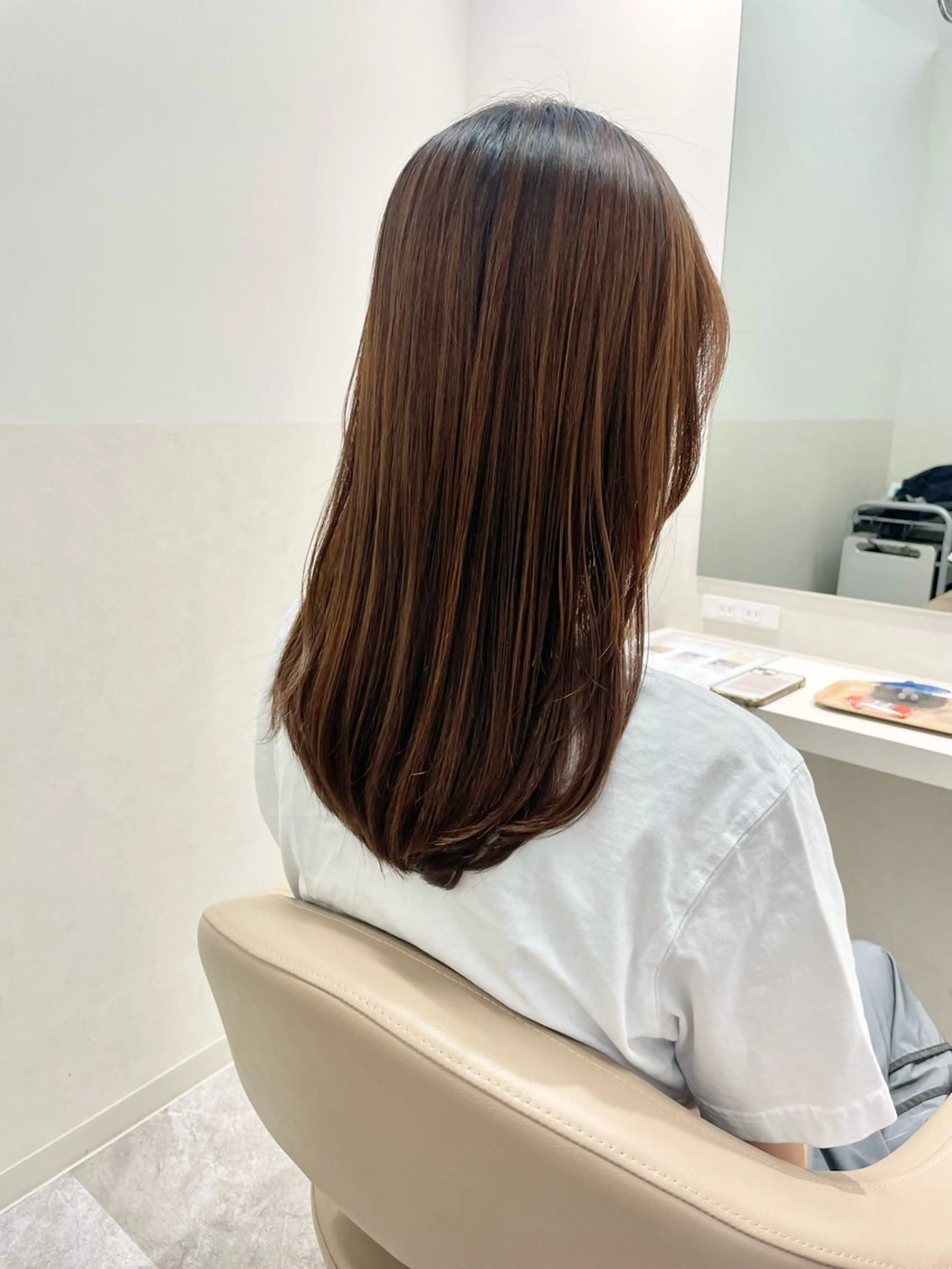 セミロング カラー レイヤーカット カット トリートメント ヘッドスパ カット・ヘアケア特化 戸高昌紀のヘアスタイル