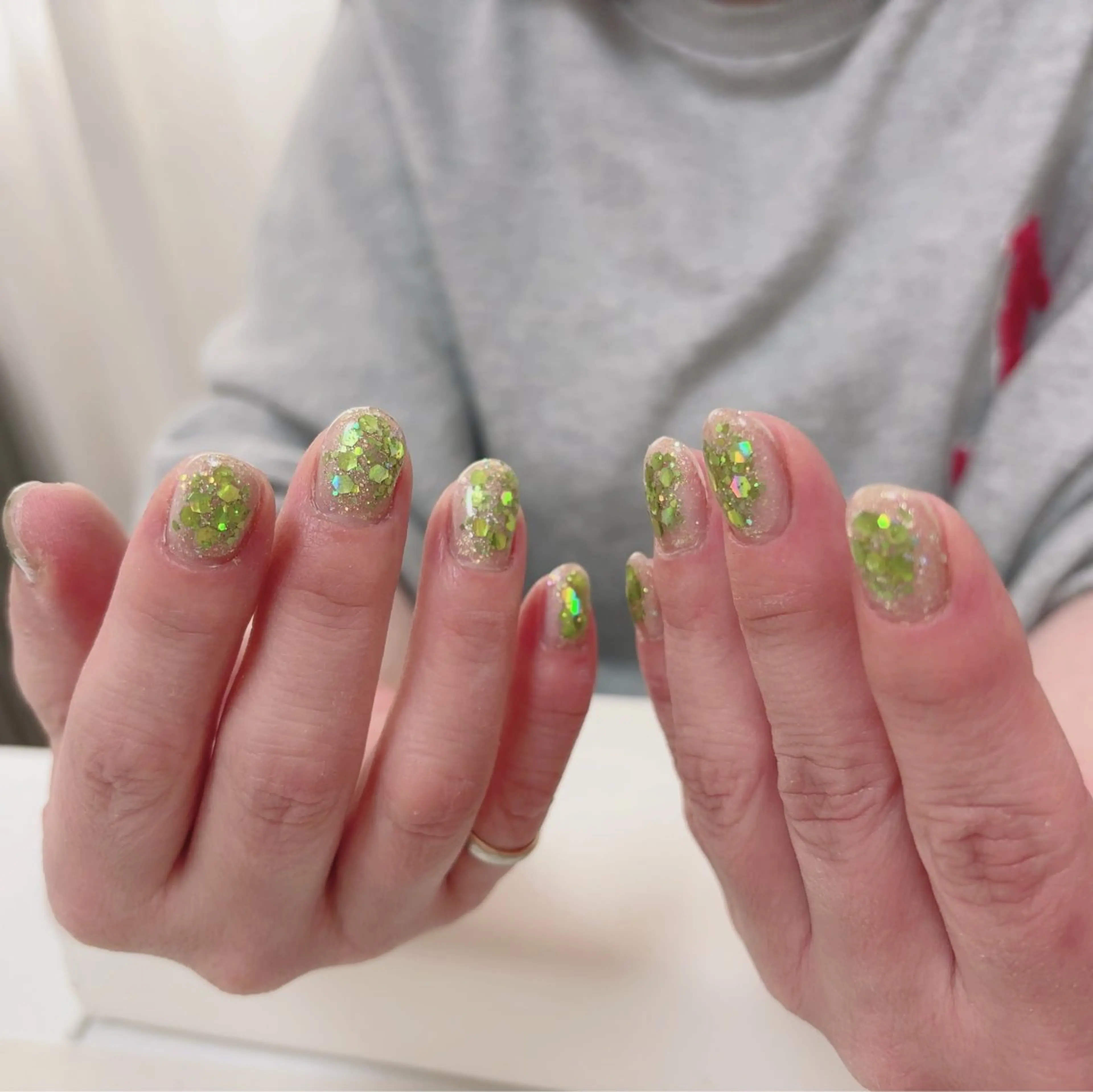 ネイル mano nella manoのネイルデザイン