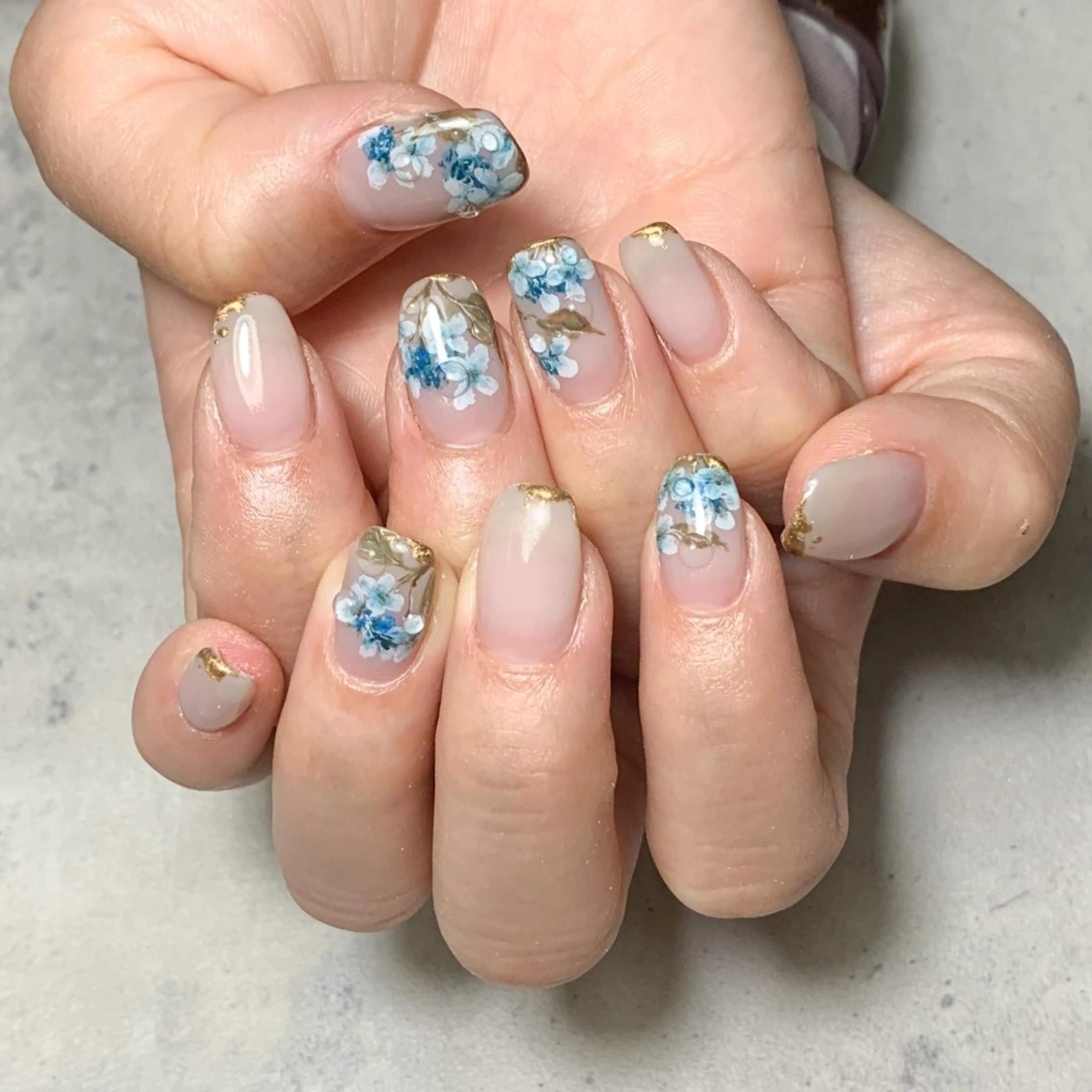 ネイル ハンドネイル FIORITURA aiのネイルデザイン