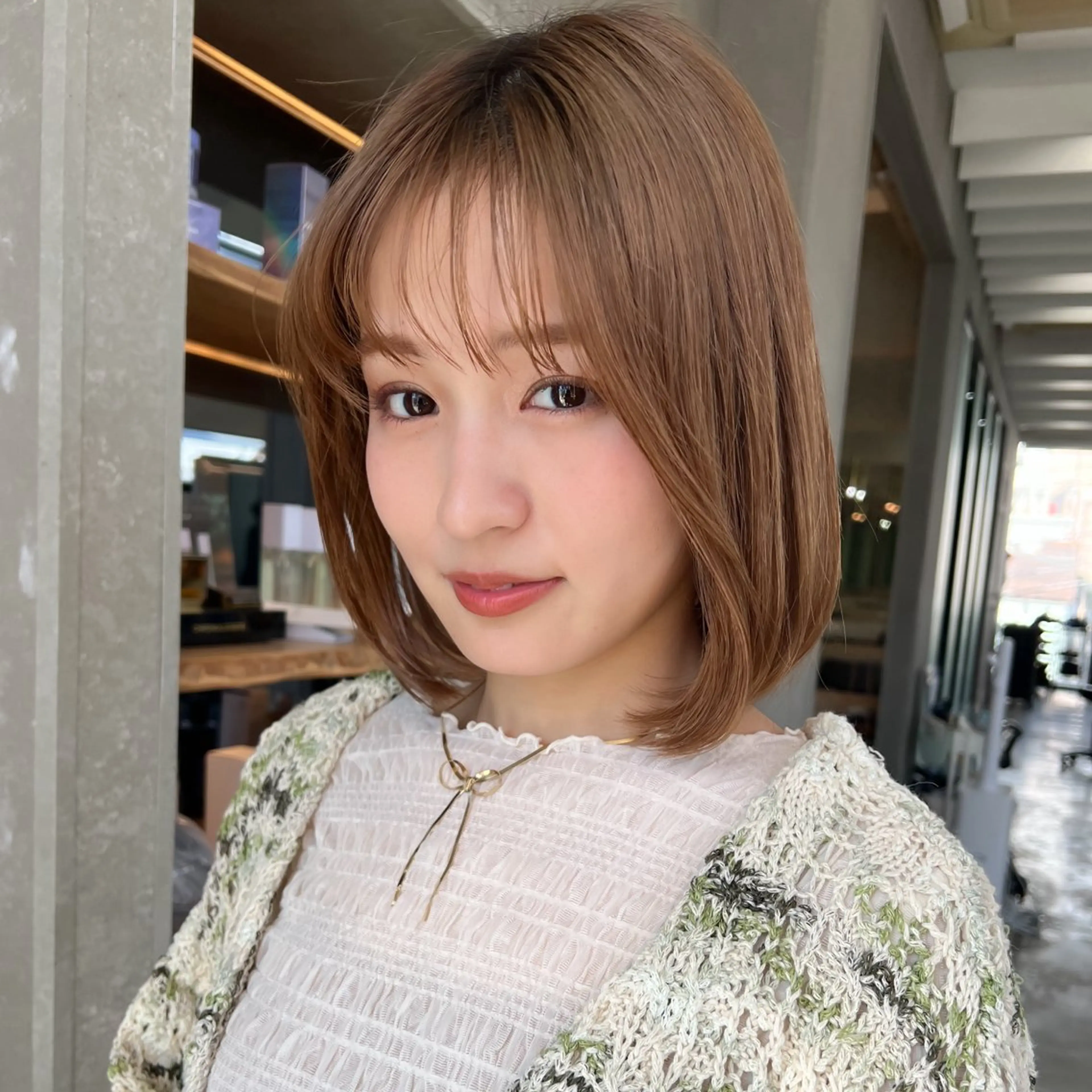 ショート カラー カット トリートメント ボブ/巻ける縮毛矯正 /韓国レイヤーはなのヘアスタイル