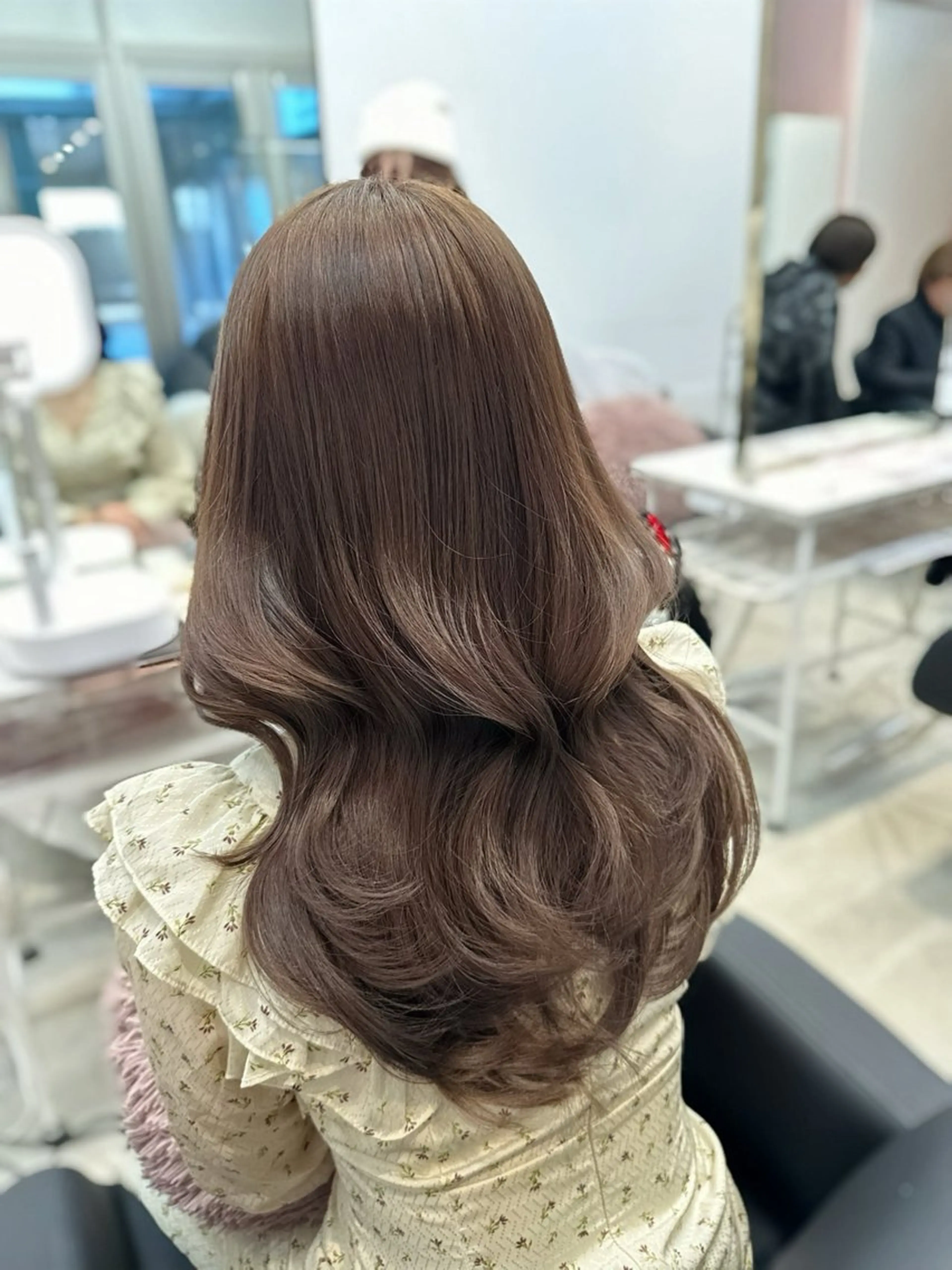 ロング カラー 顔周り似合わせ・巻け るレイヤー水谷航大のヘアスタイル