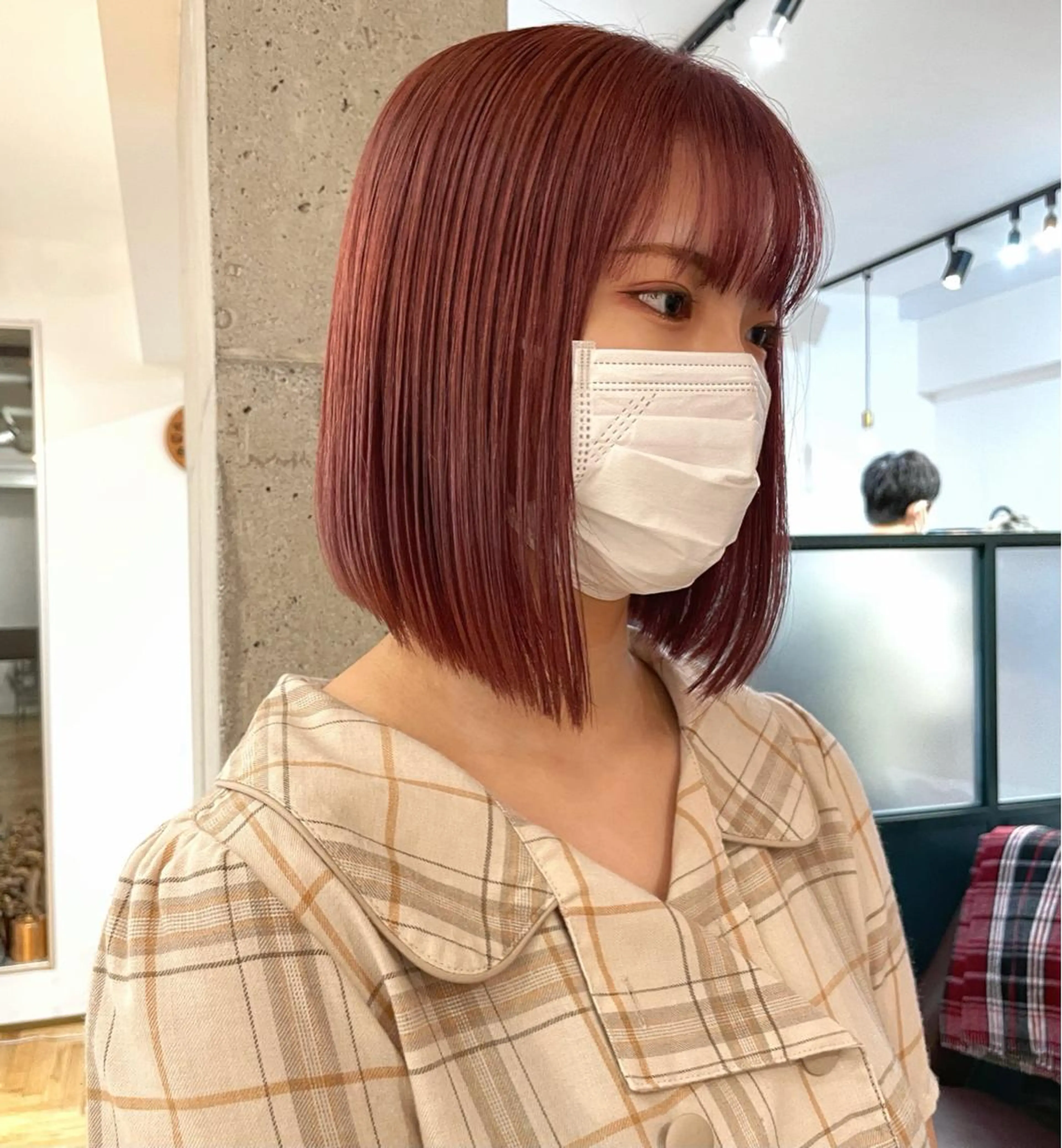 ミディアム カラー パーマ ヘアアレンジ ネイル マツエク・マツパ ベージュカラー ピンクカラー ピンクベージュ カラーマツエク ピンク トレンド眉🌈✨ arisaの眉毛・アイブロウイメージ