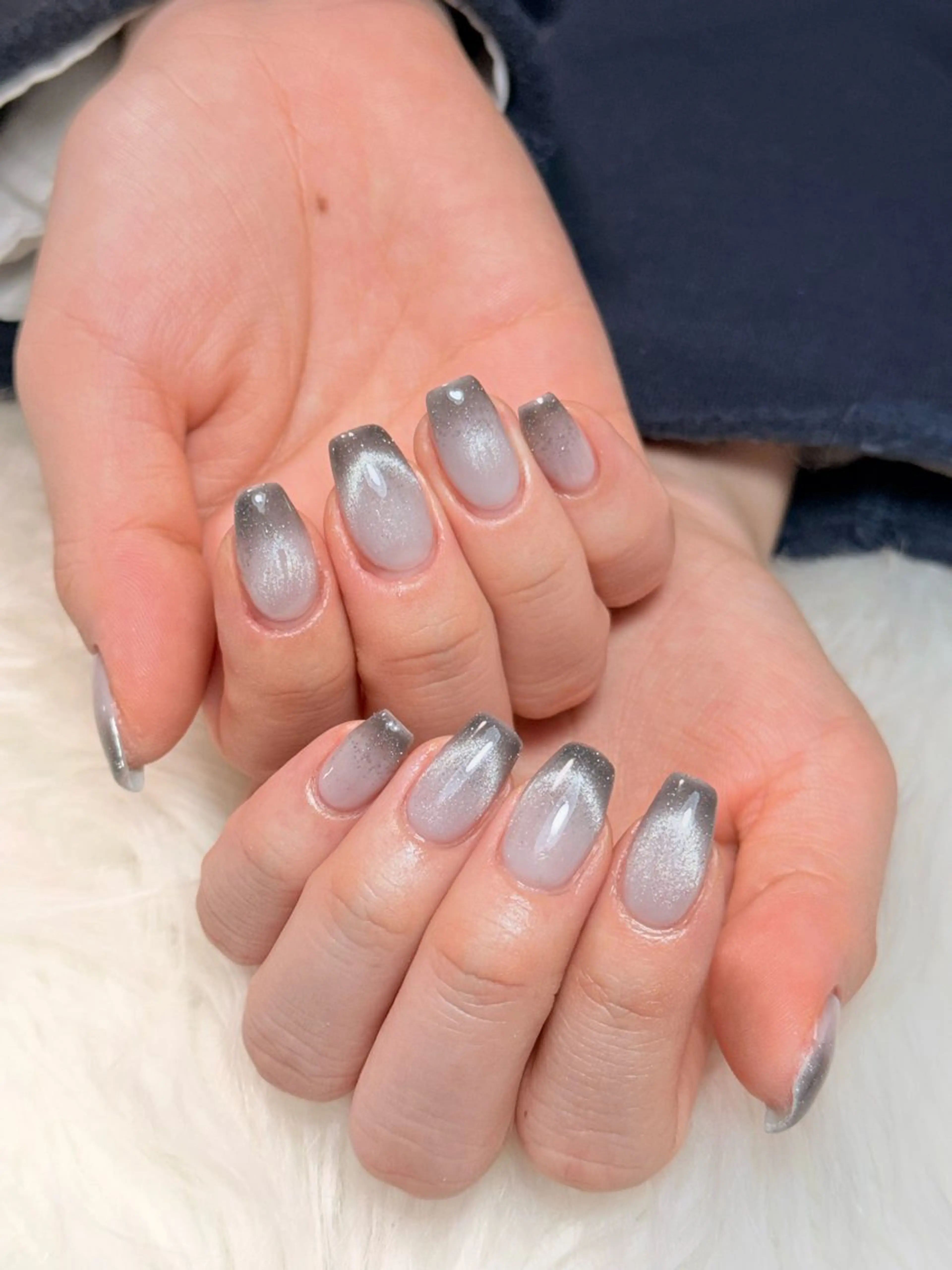 ネイル フレンチネイル マグネットネイル マグネットフレンチ 西野 カナのネイルデザイン