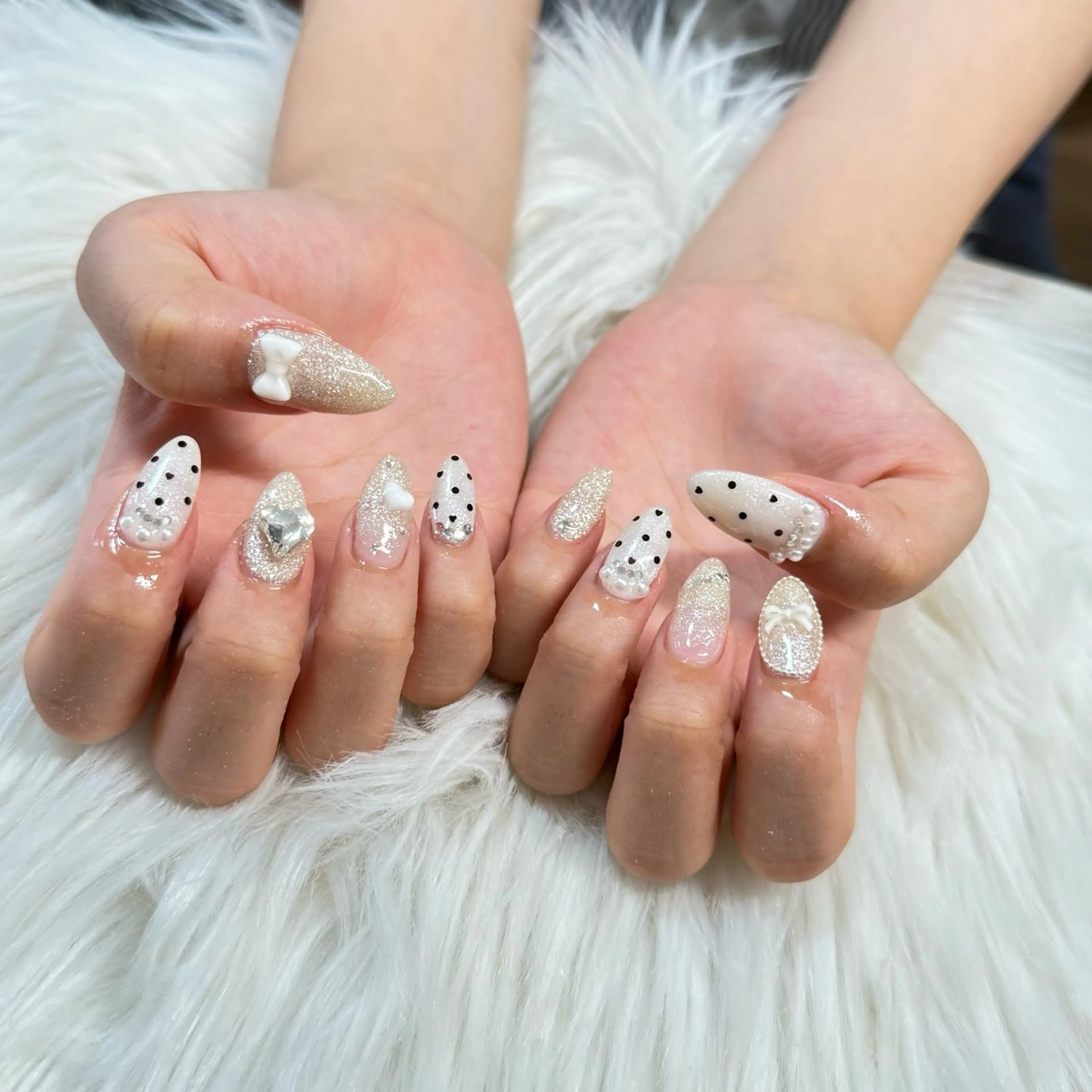 ネイル ハンドネイル 斉藤 姫乃のネイルデザイン