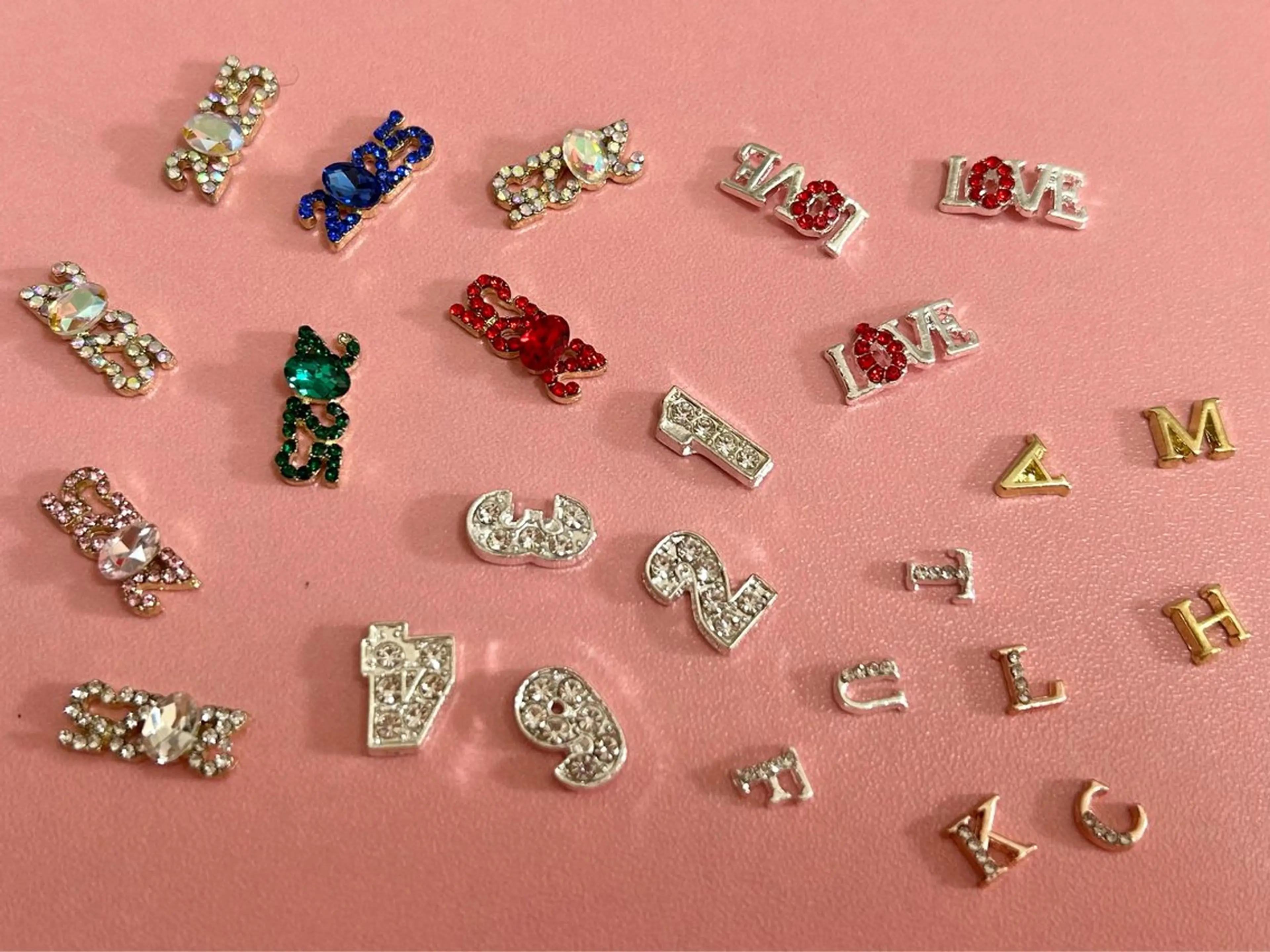 ネイル moana Aのマツエク・マツパデザイン