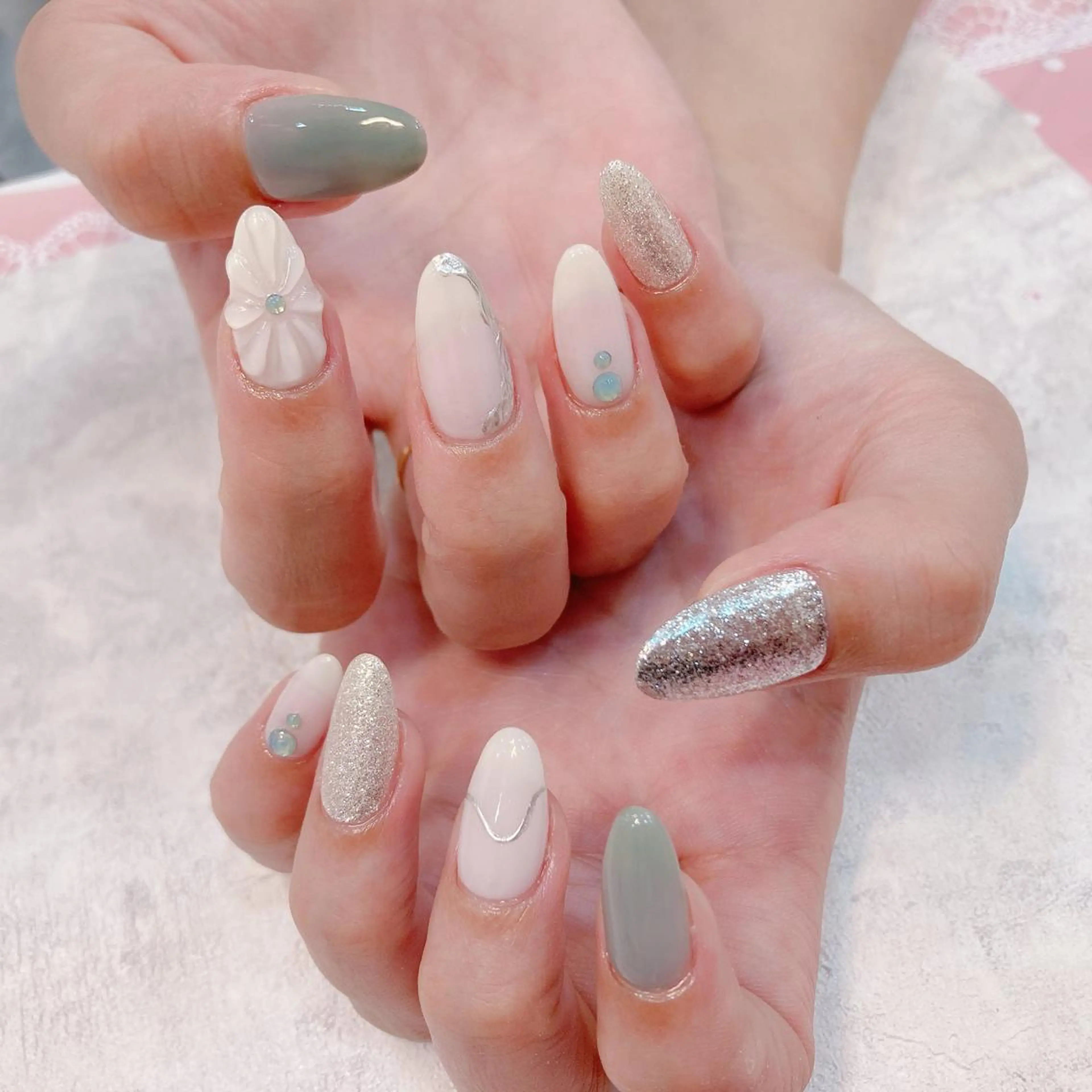 ネイル バニーアイズ　ネイル ニューオータニ博多店のネイルデザイン